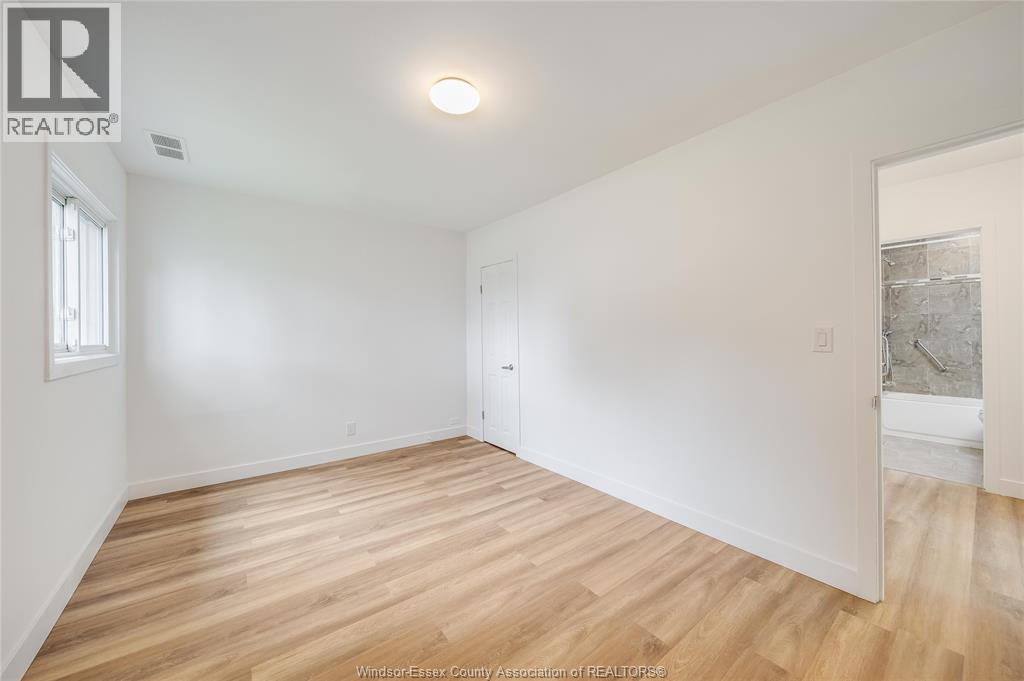 3210 Bliss Road, Windsor, Ontario  N8W 3B1 - Photo 19 - 26020913