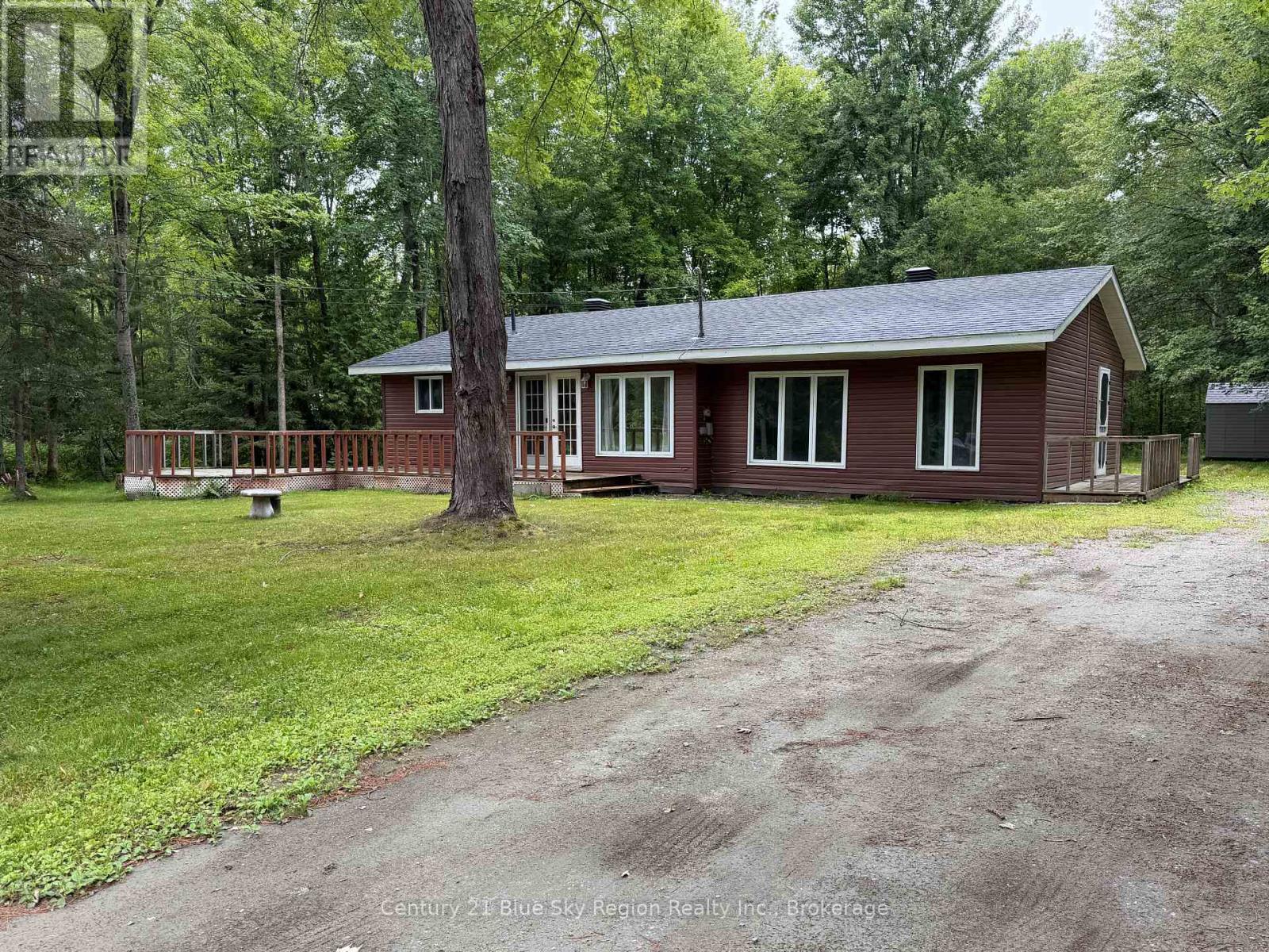 346 Jocko Point Road, North Bay, Ontario  P1B 8G5 - Photo 1 - X13717378