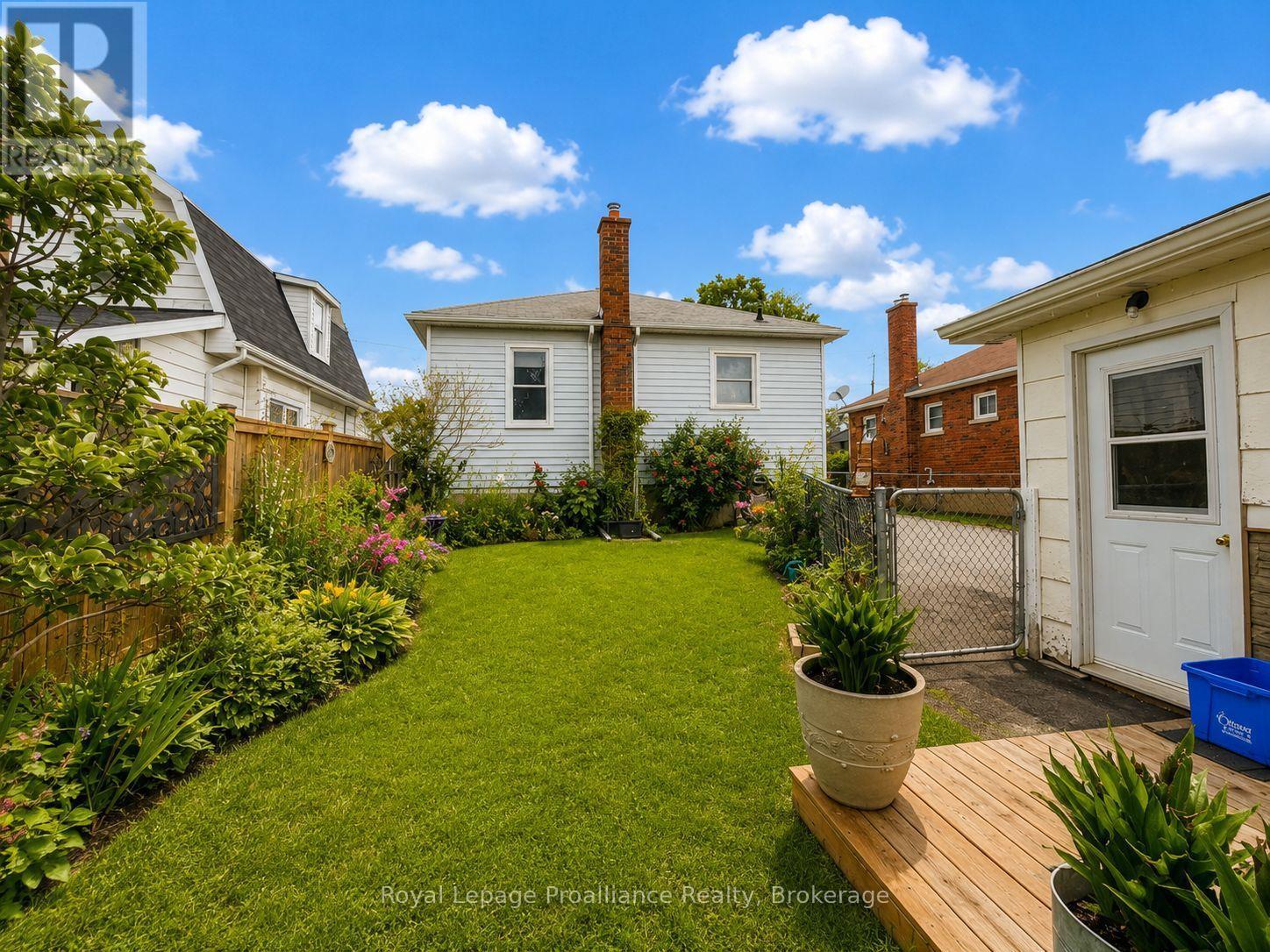 163 Shuter Street, Quinte West, Ontario  K8V 3L9 - Photo 20 - X13717516