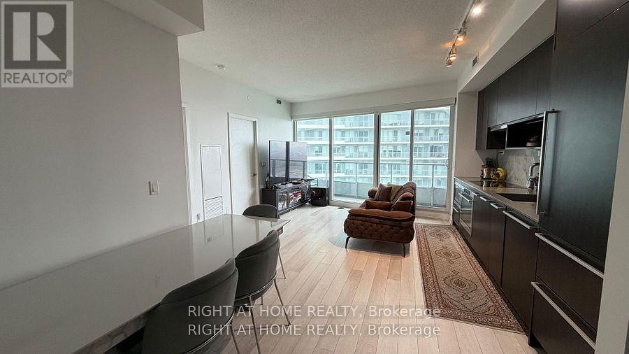 1005 - 115 Mcmahon Drive, Toronto, Ontario  M2K 0E3 - Photo 5 - C13717312