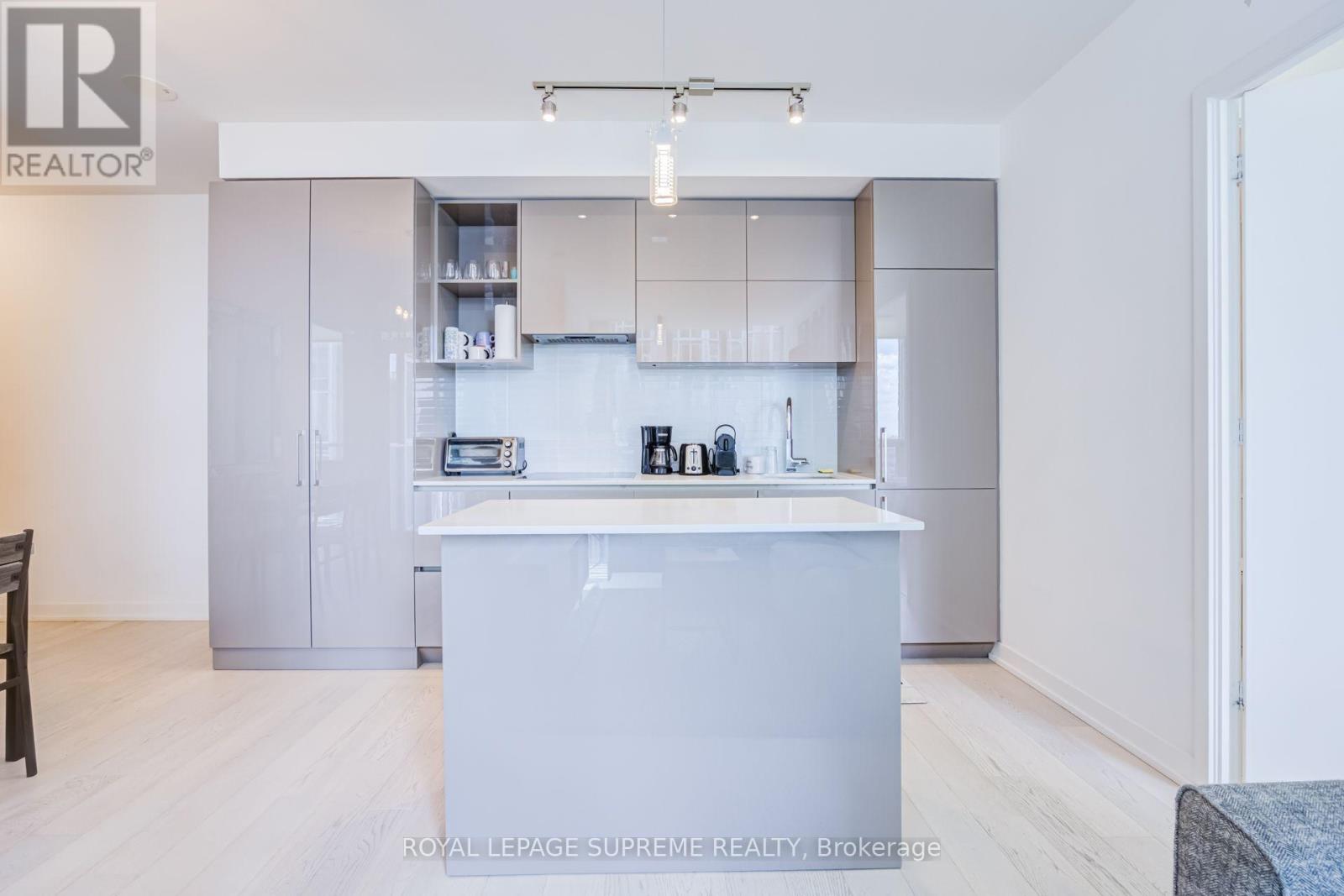 3102 - 1 Yorkville Avenue, Toronto, Ontario  M4W 0B1 - Photo 6 - C13717434