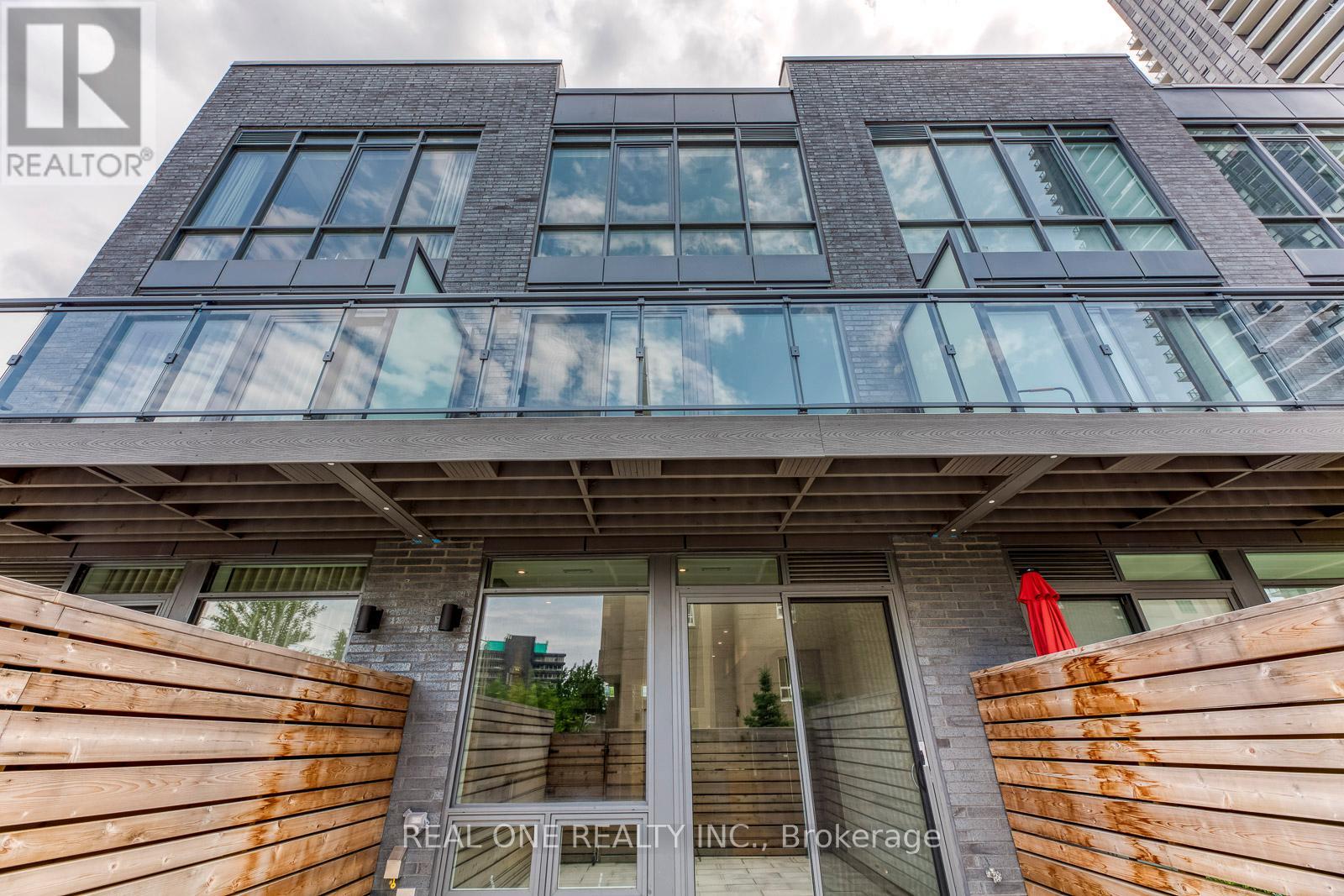 42 Sonic Way, Toronto, Ontario  M3C 0P3 - Photo 10 - C13717502