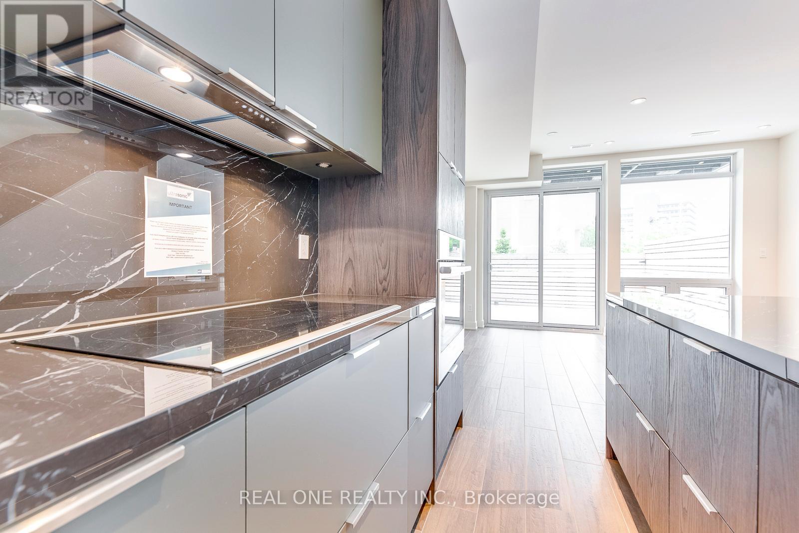42 Sonic Way, Toronto, Ontario  M3C 0P3 - Photo 19 - C13717502
