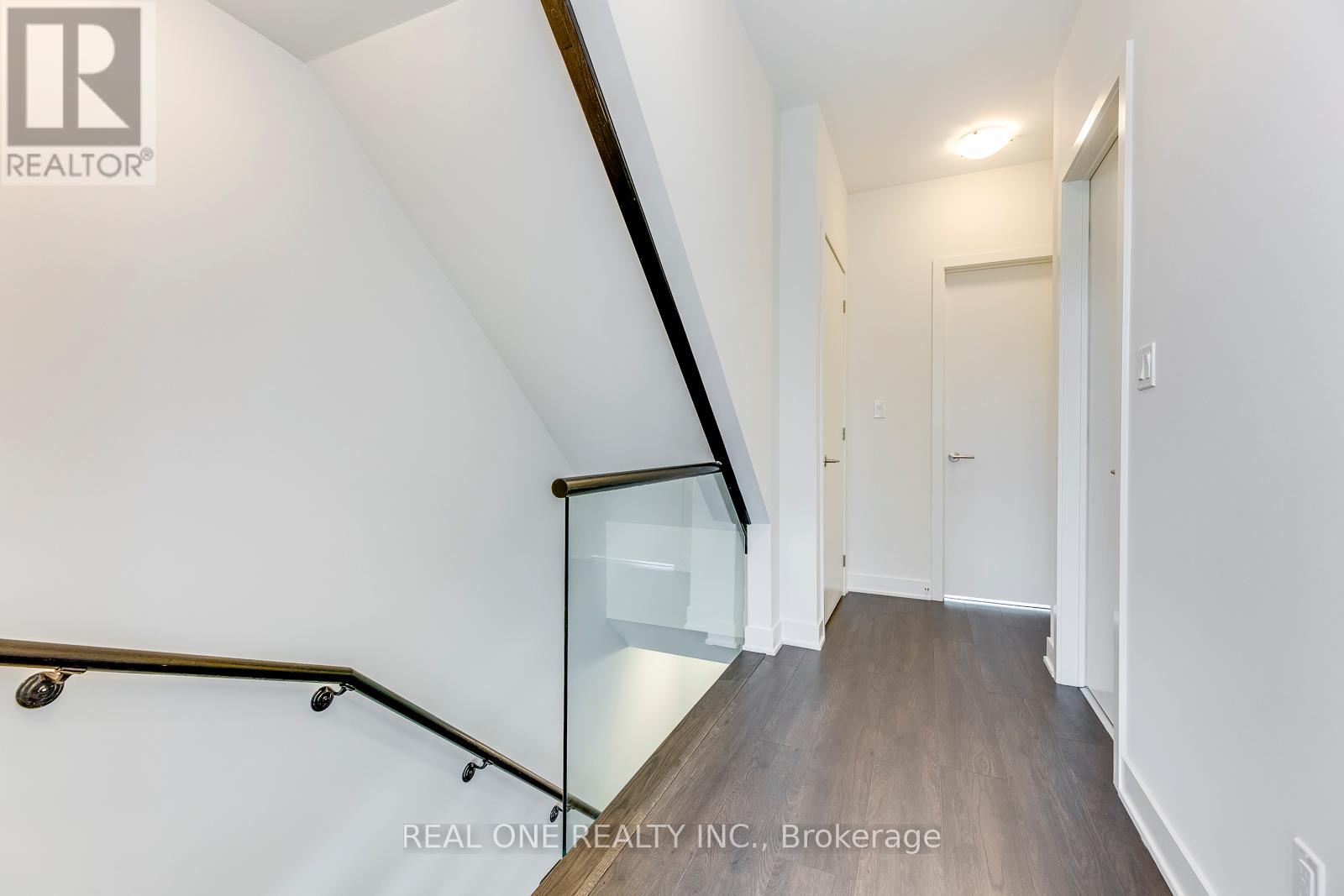 42 Sonic Way, Toronto, Ontario  M3C 0P3 - Photo 31 - C13717502