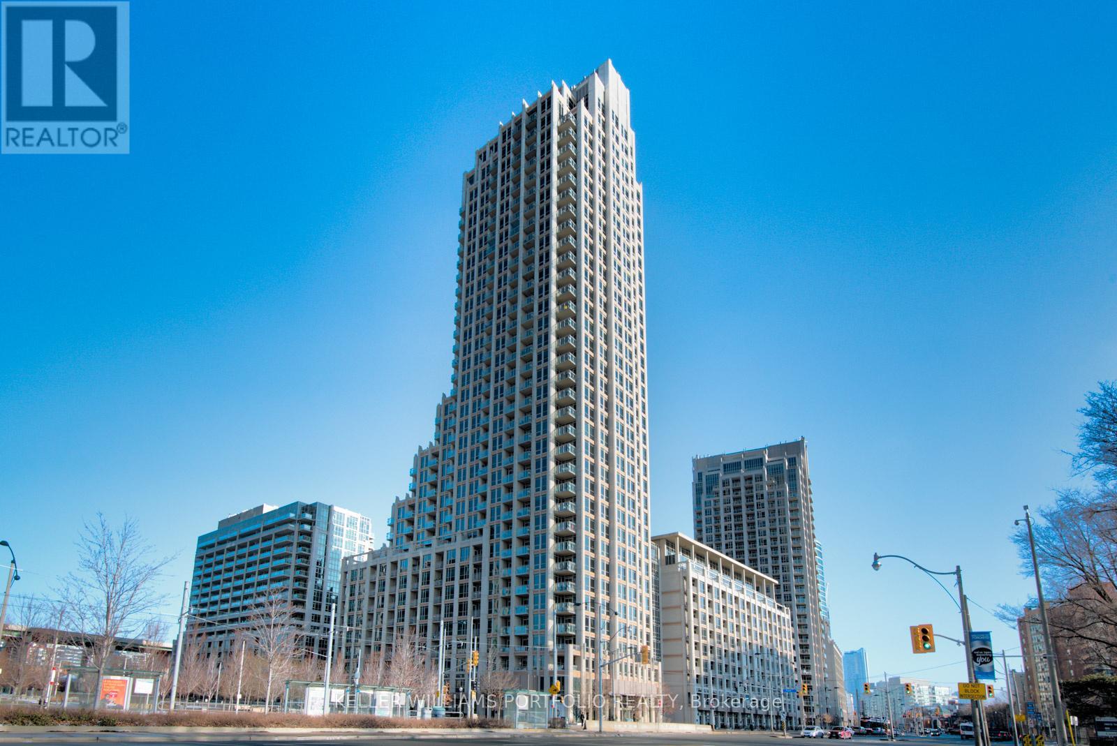727 - 628 FLEET STREET