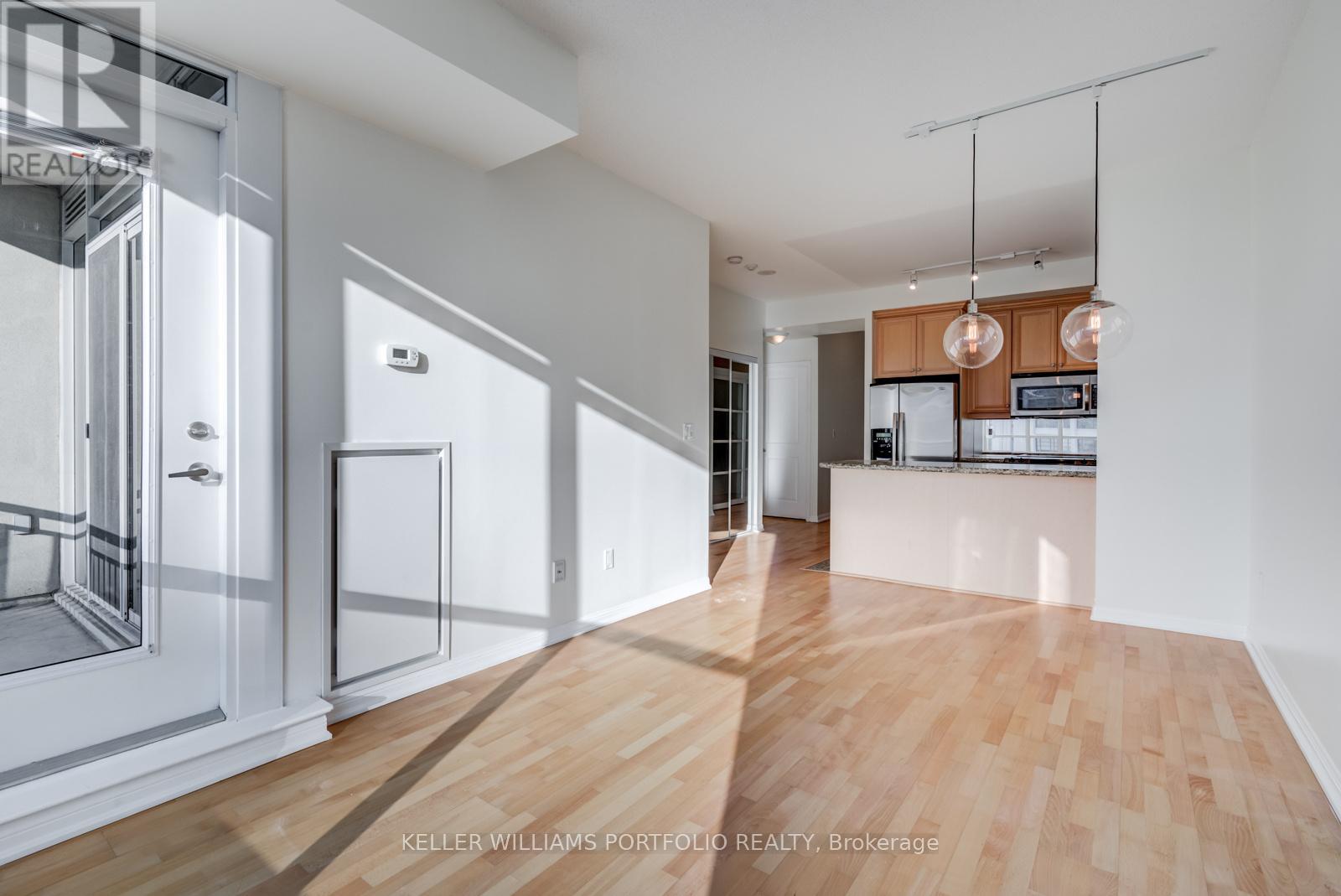 727 - 628 Fleet Street, Toronto, Ontario  M5V 1A8 - Photo 11 - C13717550
