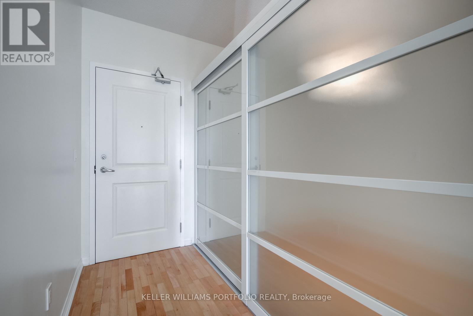 727 - 628 Fleet Street, Toronto, Ontario  M5V 1A8 - Photo 2 - C13717550