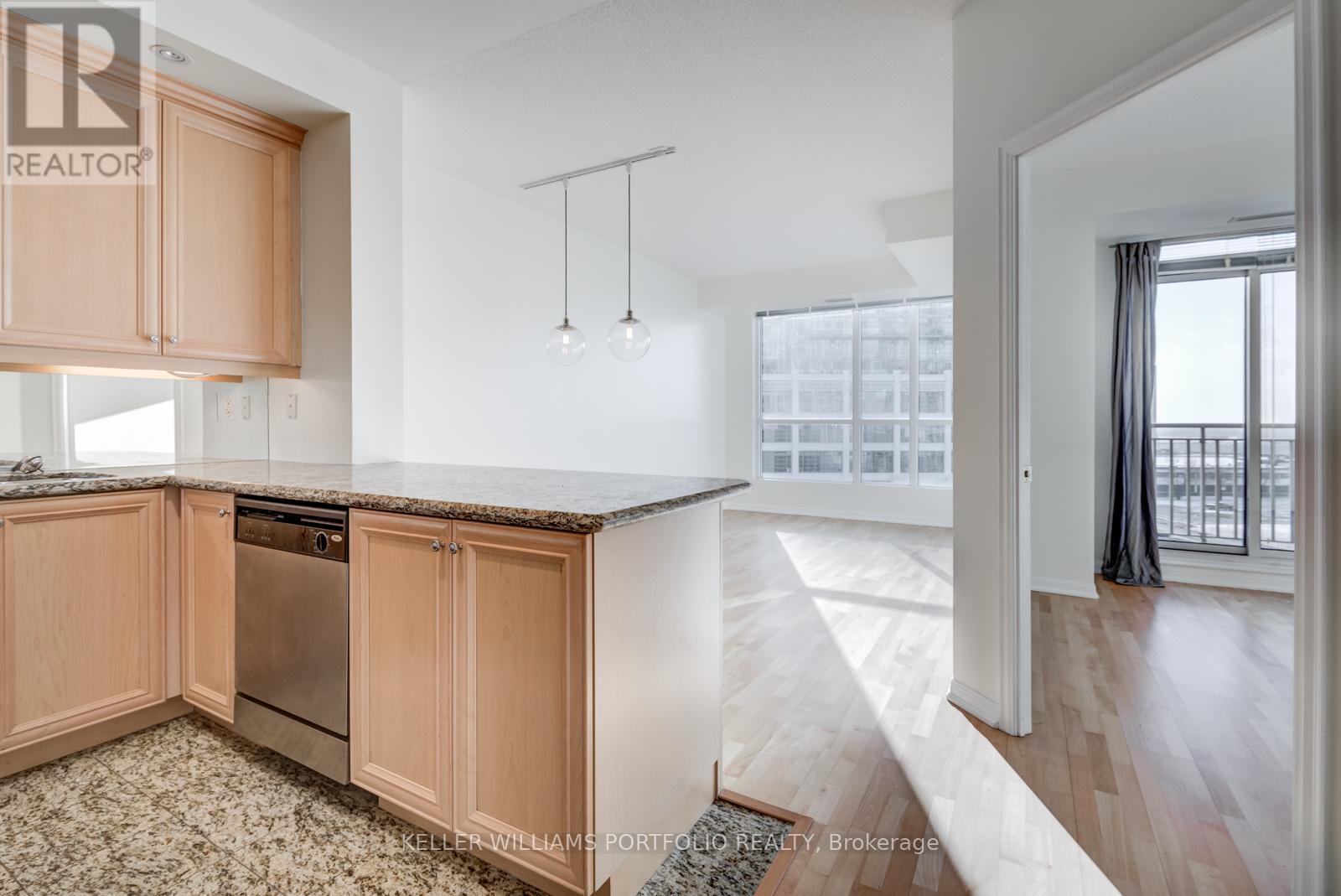 727 - 628 Fleet Street, Toronto, Ontario  M5V 1A8 - Photo 5 - C13717550