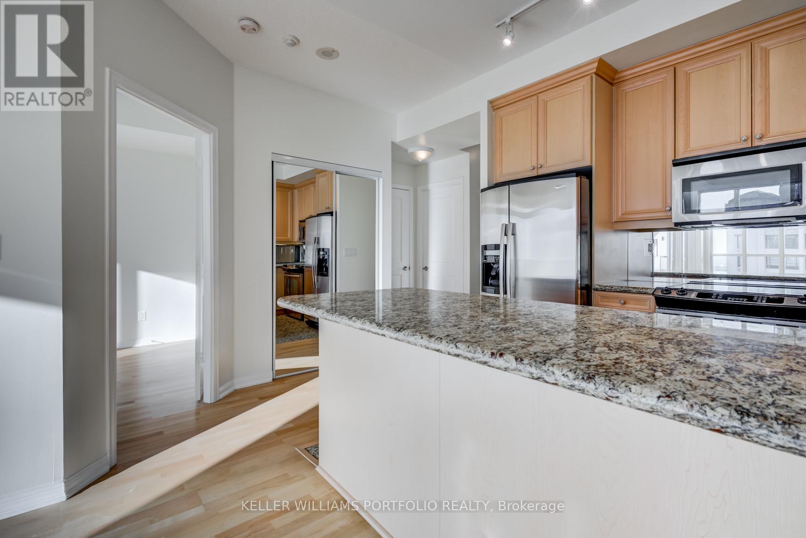 727 - 628 Fleet Street, Toronto, Ontario  M5V 1A8 - Photo 8 - C13717550