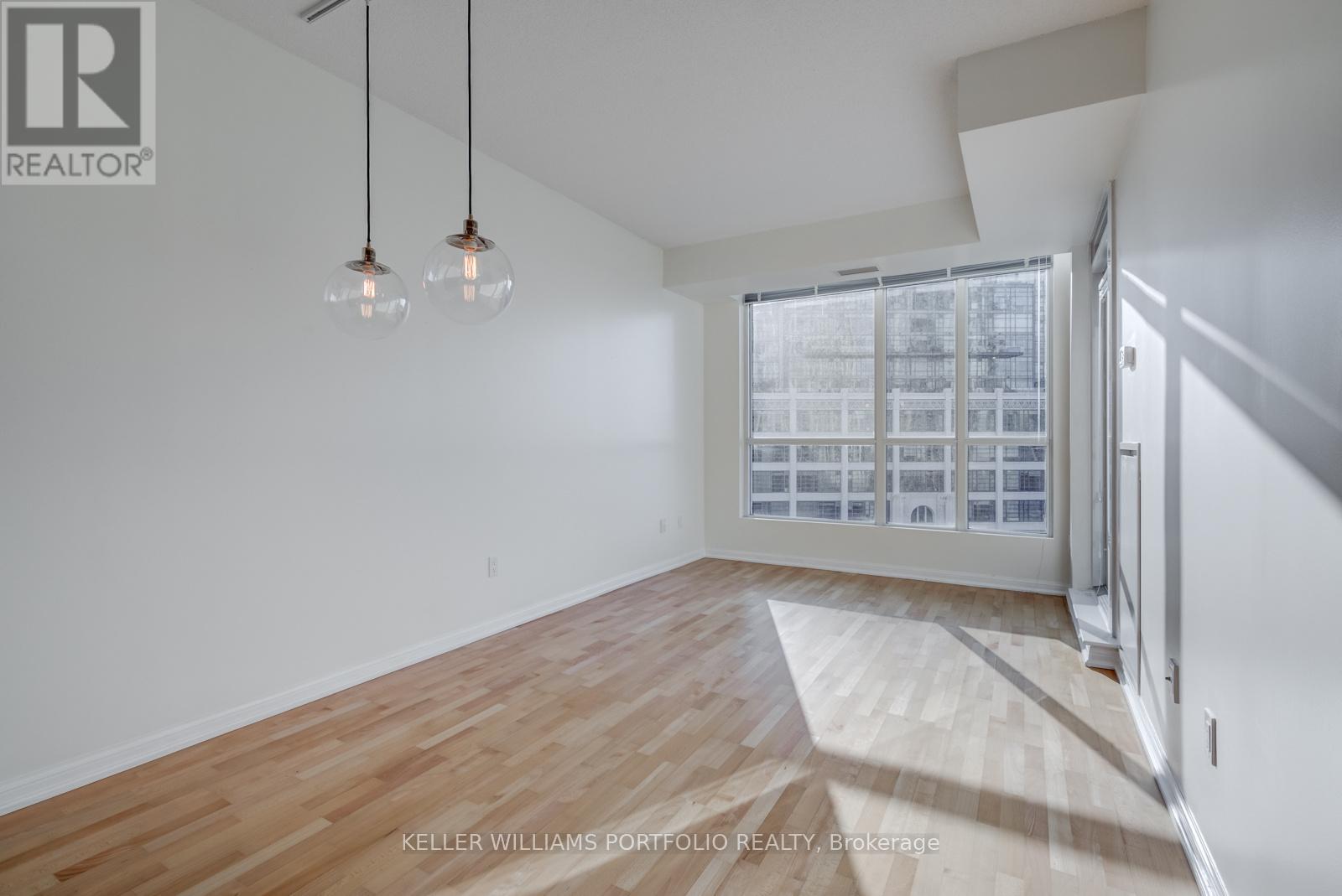 727 - 628 Fleet Street, Toronto, Ontario  M5V 1A8 - Photo 9 - C13717550