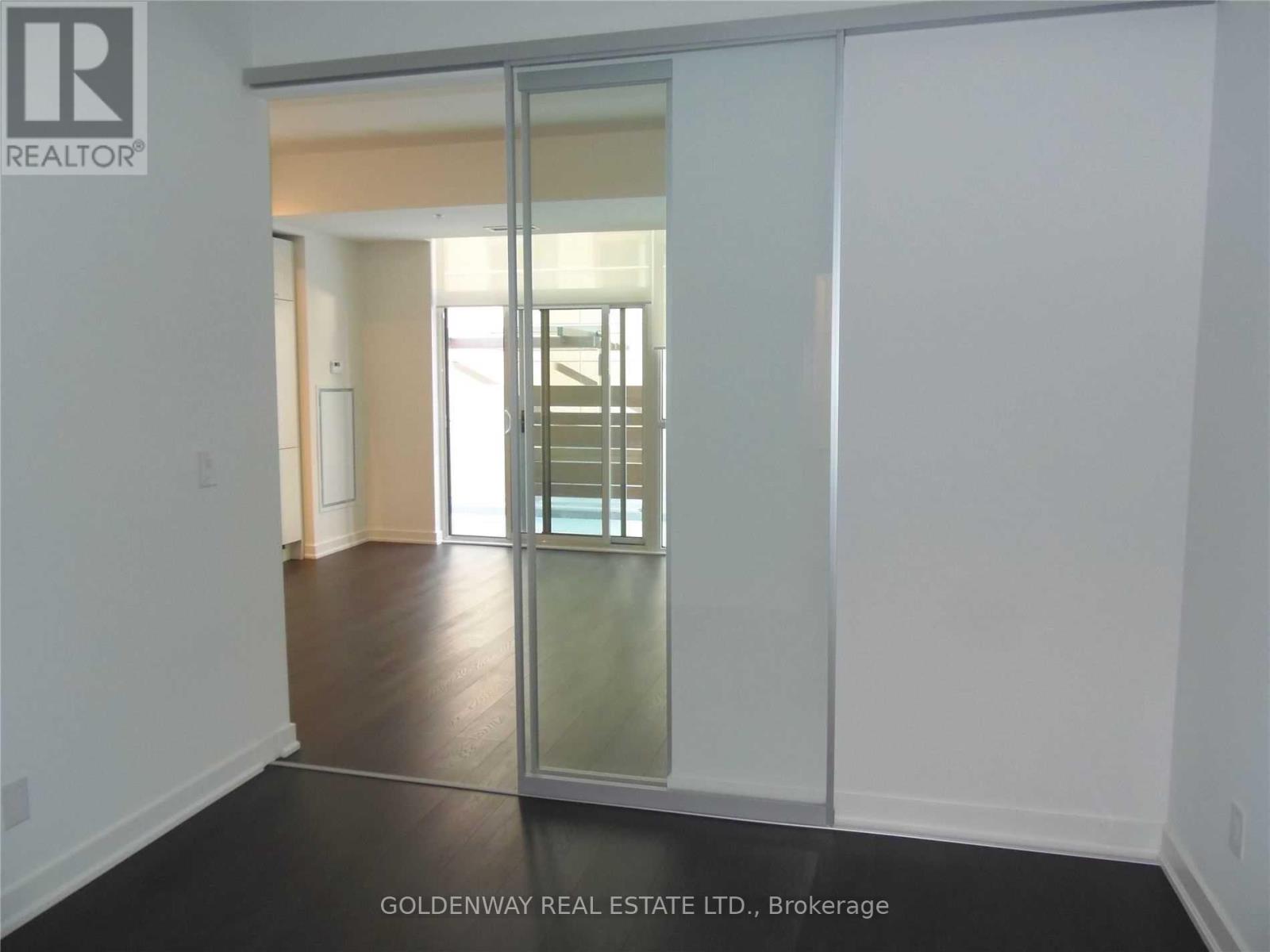 213 - 30 Nelson Street, Toronto, Ontario  M5V 0H5 - Photo 7 - C13717562