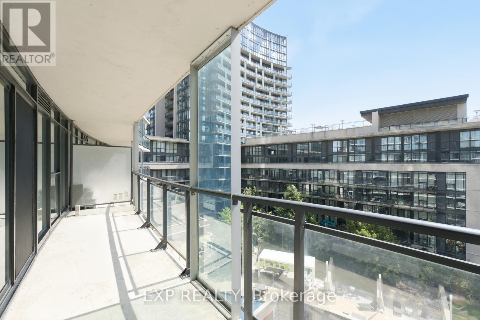 810 - 25 Capreol Court, Toronto, Ontario  M5V 3Z7 - Photo 18 - C13717602