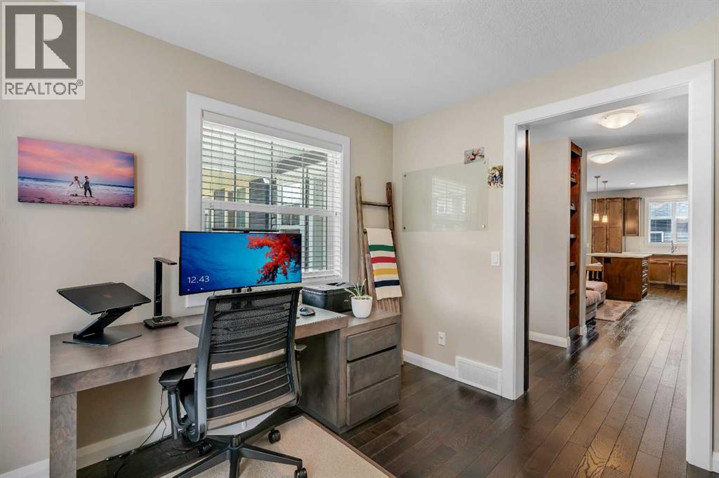 18 Evanscrest Rise NW, Calgary, Alberta  T3P 0R7 - Photo 5 - A2321654