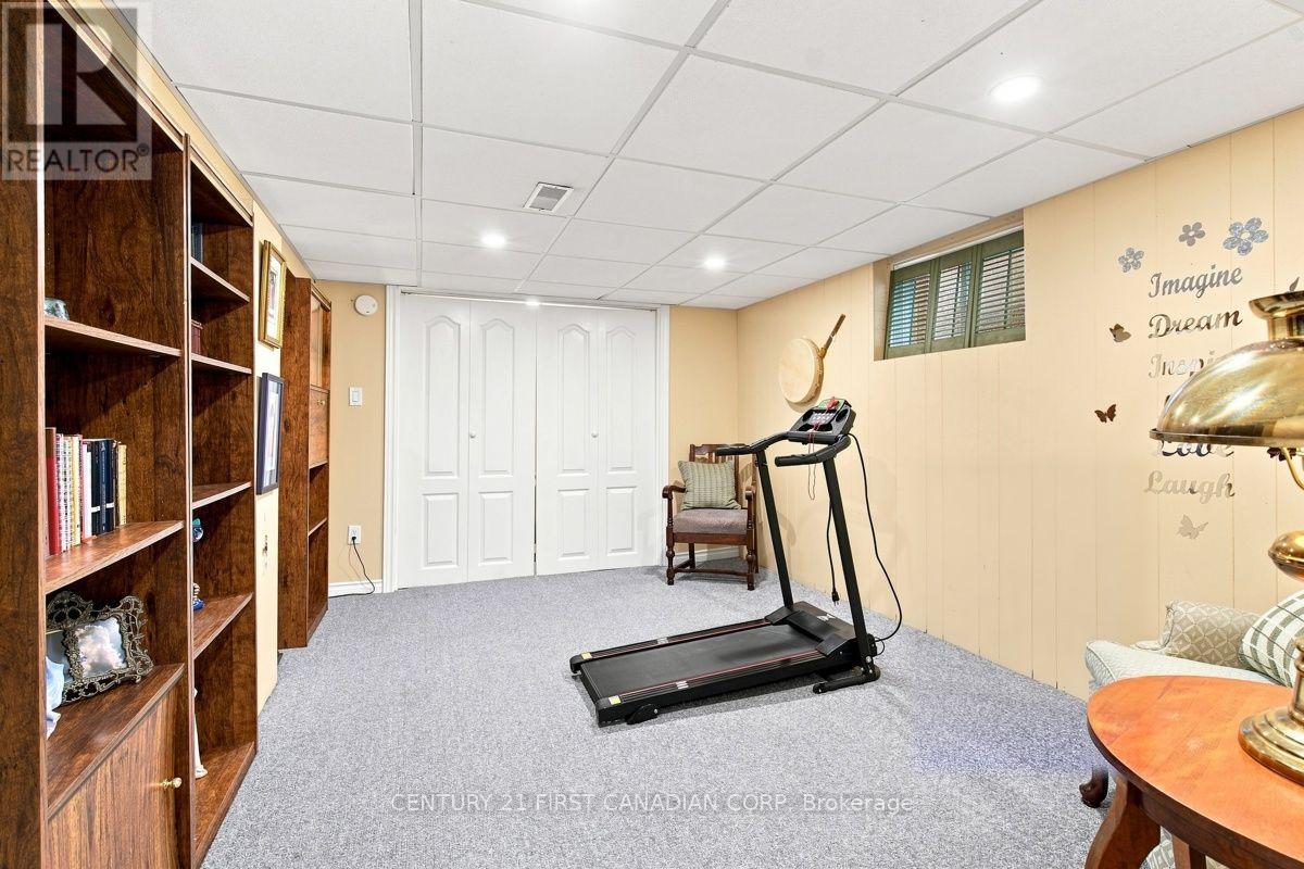 444 Grosvenor Street, London East, Ontario N5Y 3S7 - Photo 35 - X13717482