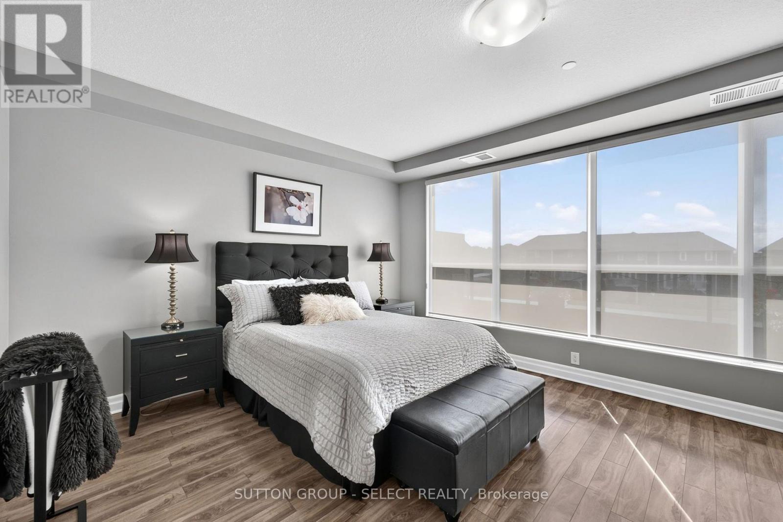 209 - 260 Villagewalk Boulevard, London North, Ontario  N6G 0W6 - Photo 13 - X13717552