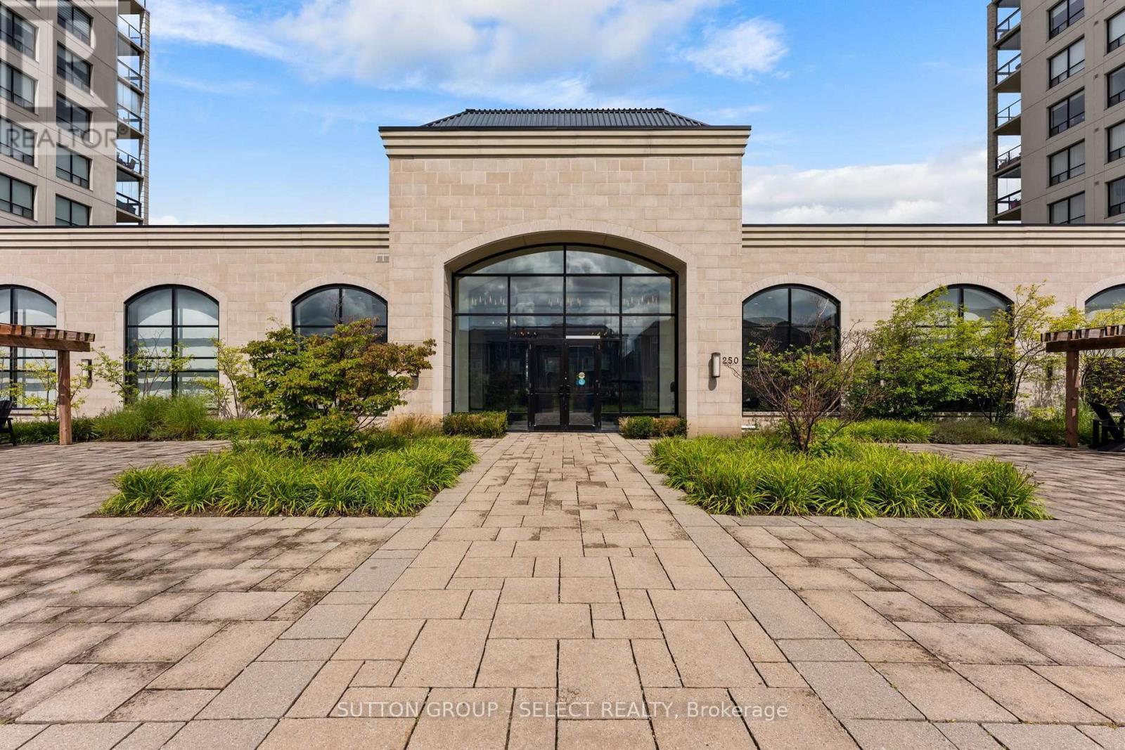 209 - 260 Villagewalk Boulevard, London North, Ontario  N6G 0W6 - Photo 32 - X13717552