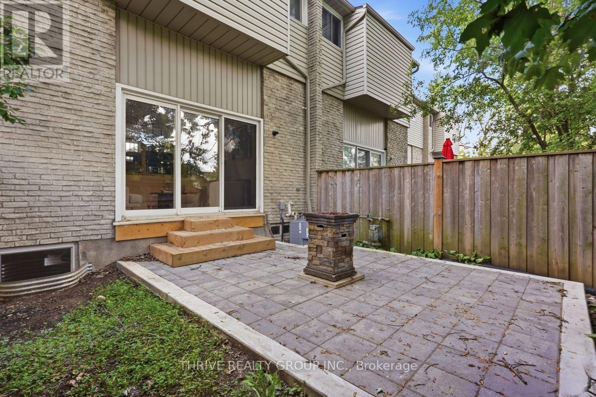 8 - 159 Sandringam Crescent, London South, Ontario  N6C 5A9 - Photo 44 - X13717570