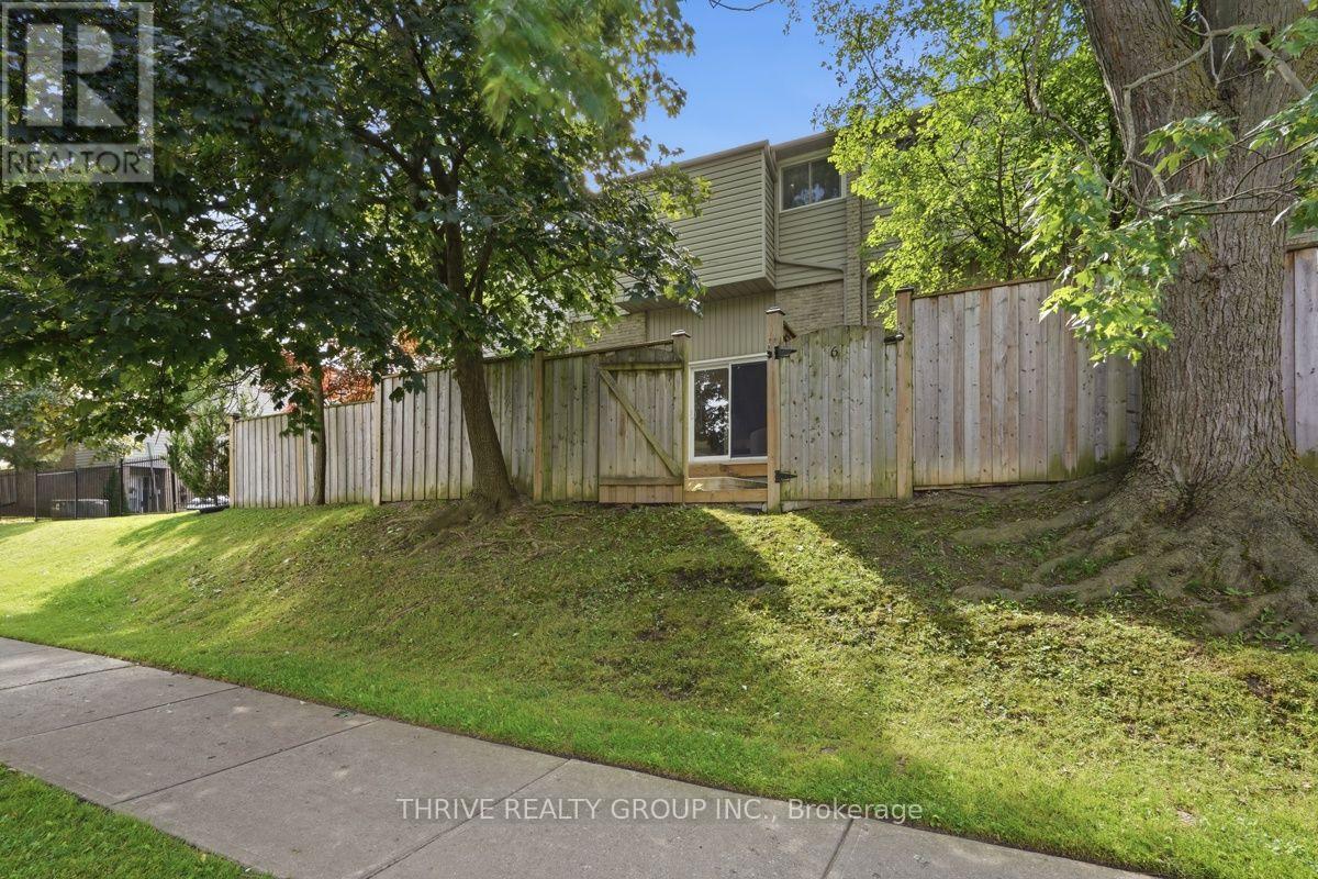 8 - 159 Sandringam Crescent, London South, Ontario  N6C 5A9 - Photo 47 - X13717570