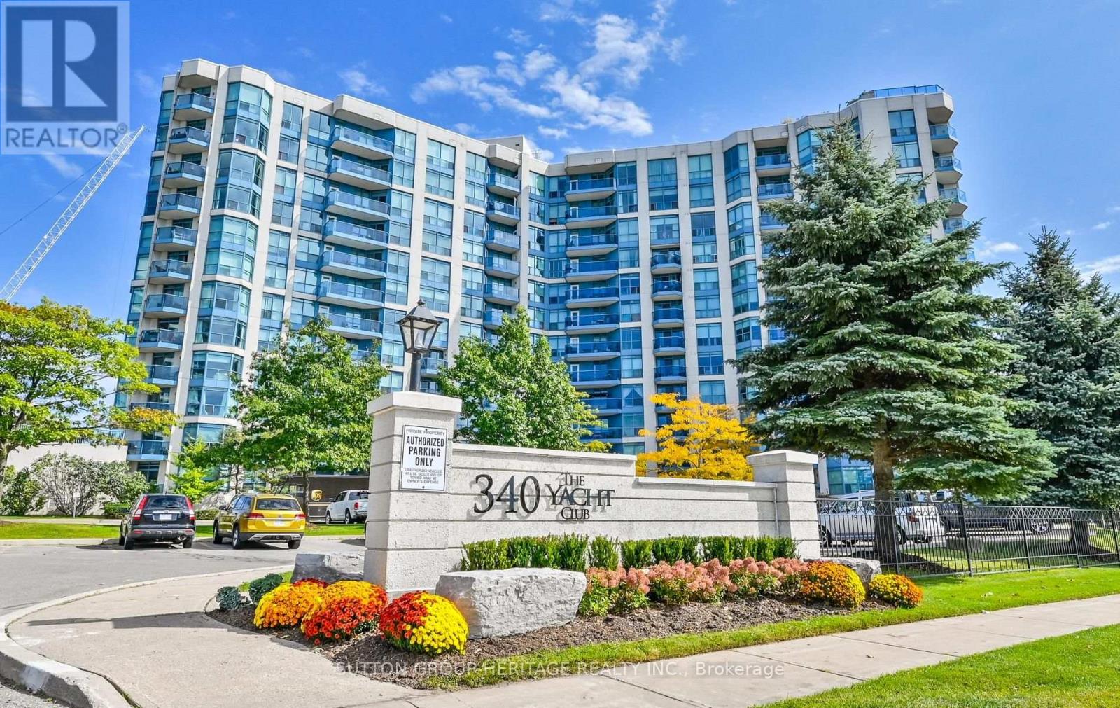 902 - 340 WATSON STREET W, Whitby, Ontario