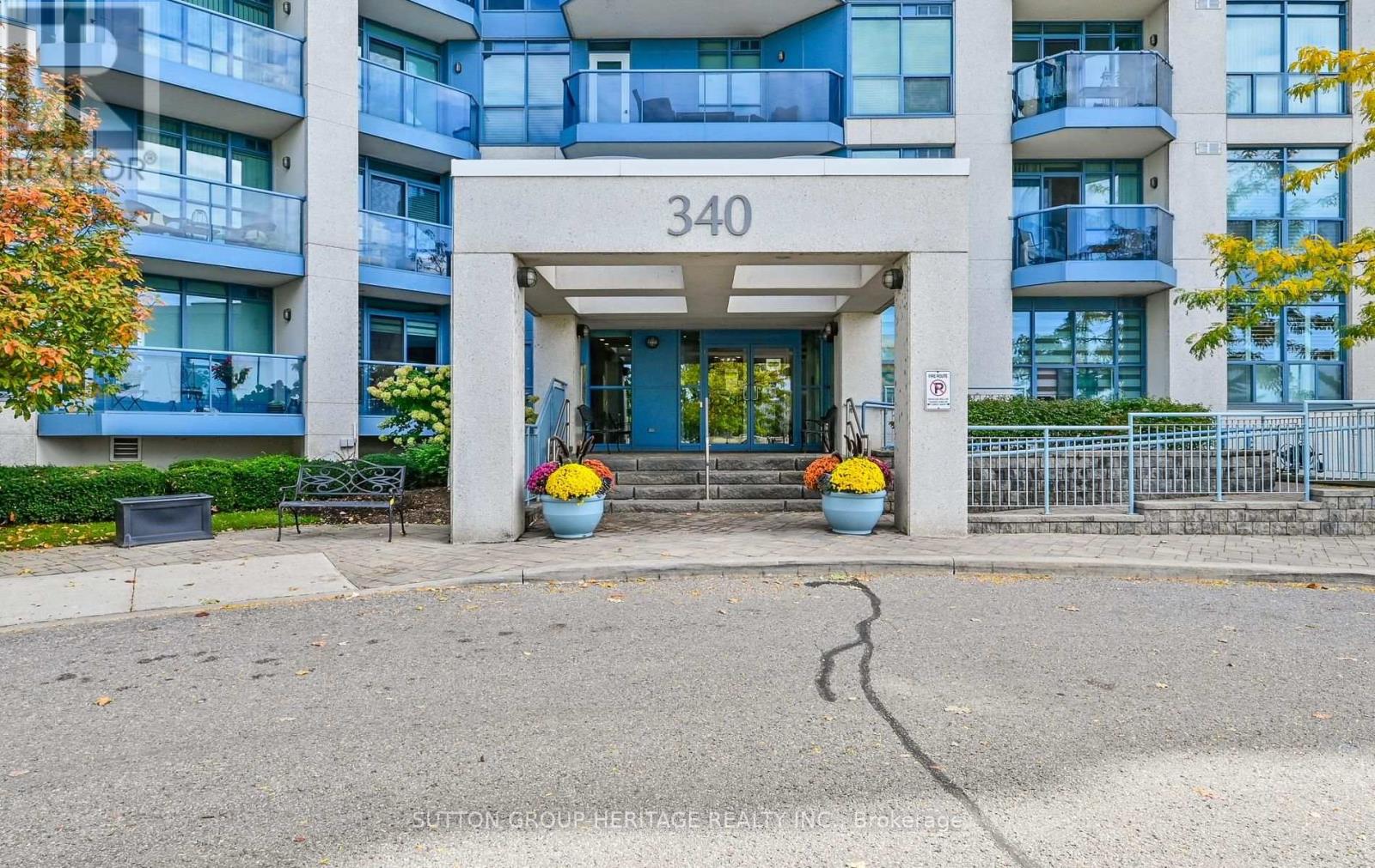 902 - 340 Watson Street W, Whitby, Ontario  L1N 9G1 - Photo 3 - E13717294