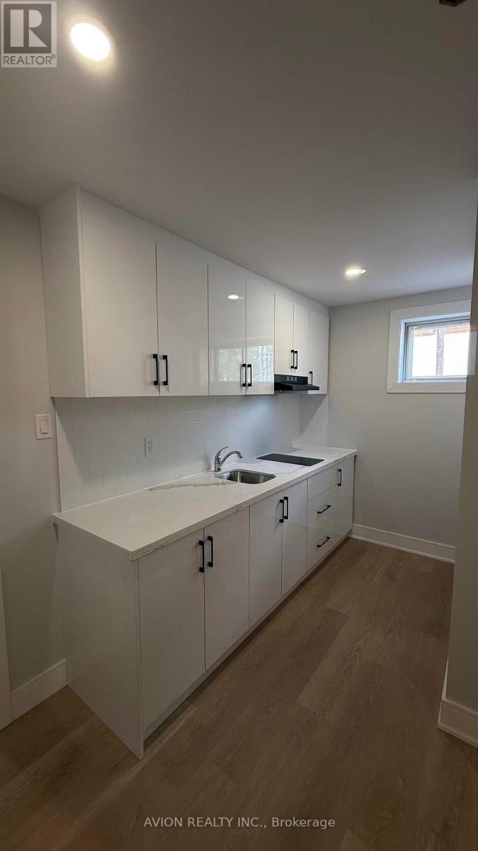 Part Of First Floor - 248 Fairglen Avenue, Toronto, Ontario  M1W 1B1 - Photo 3 - E13717368
