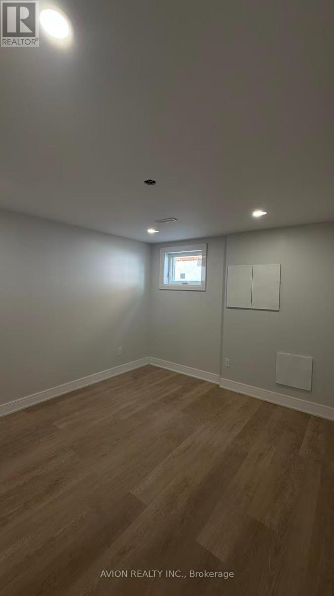 Part Of First Floor - 248 Fairglen Avenue, Toronto, Ontario  M1W 1B1 - Photo 9 - E13717368