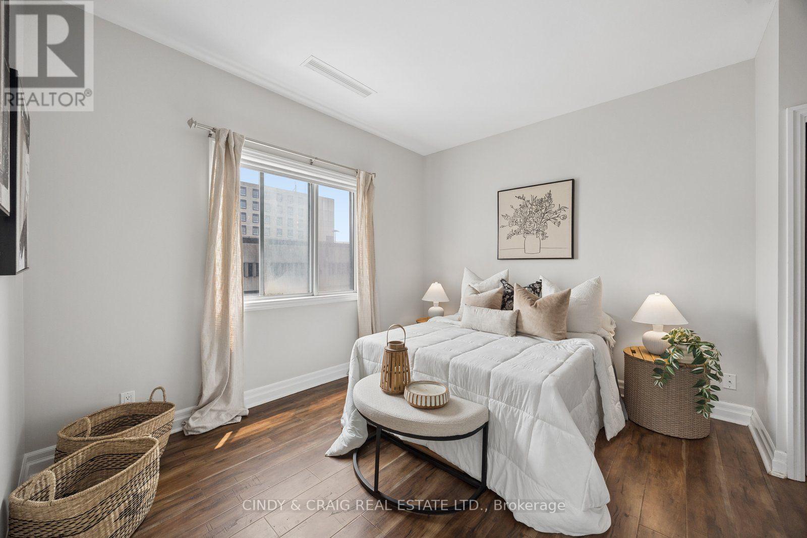 305 - 44 Bond Street W, Oshawa, Ontario  L1G 6R2 - Photo 10 - E13717384