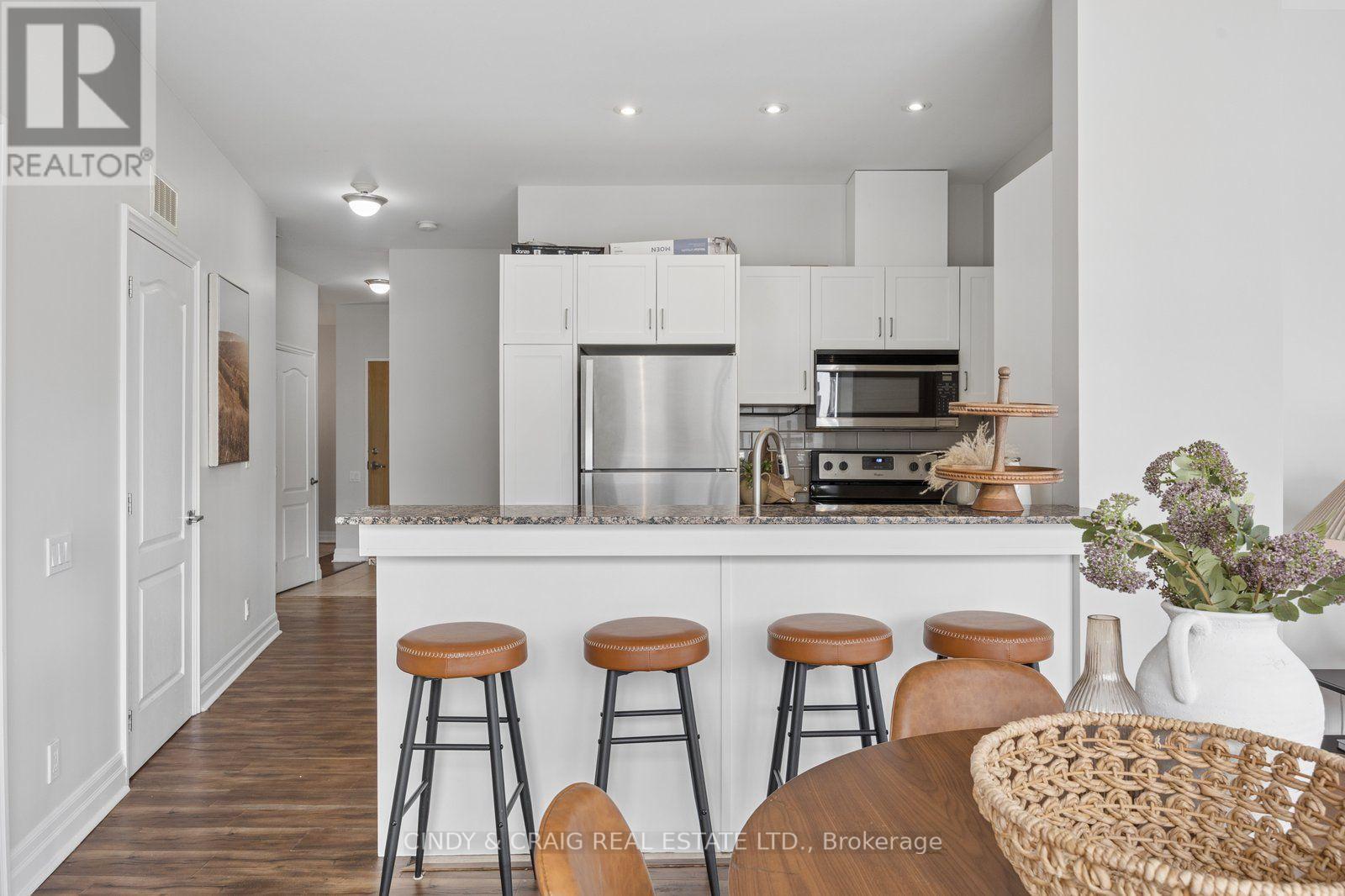 305 - 44 Bond Street W, Oshawa, Ontario  L1G 6R2 - Photo 6 - E13717384
