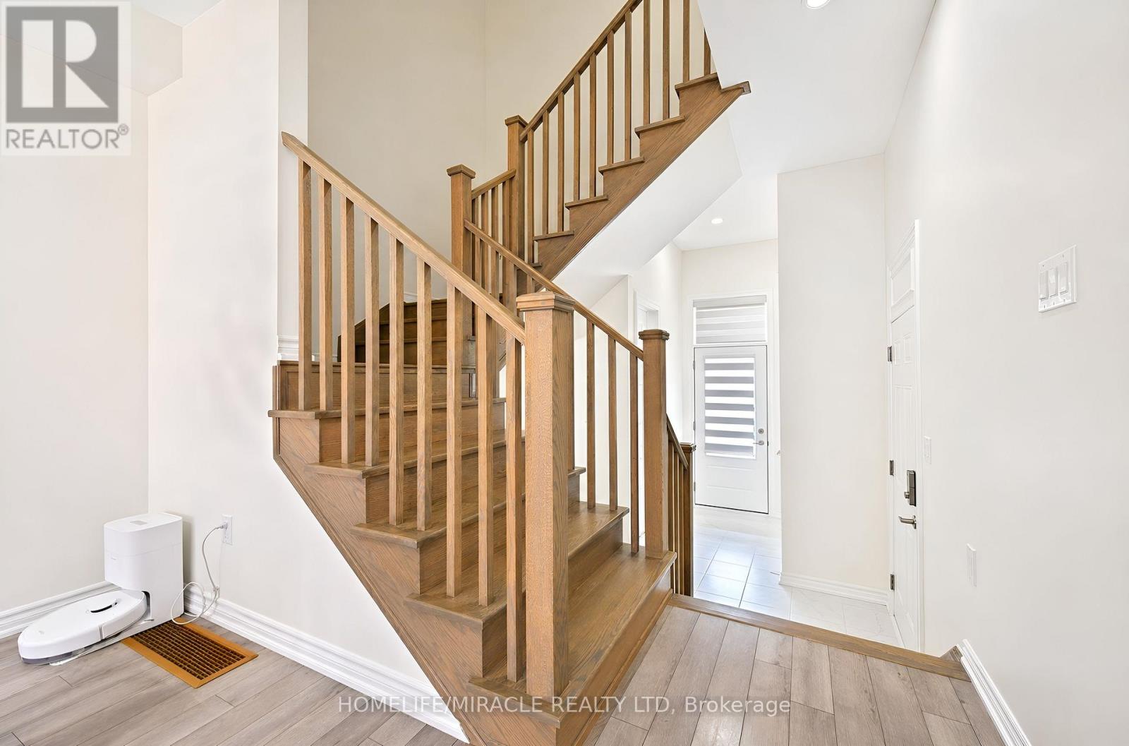 5 Sedgemoor Street, Whitby, Ontario  L1P 0M3 - Photo 27 - E13717520
