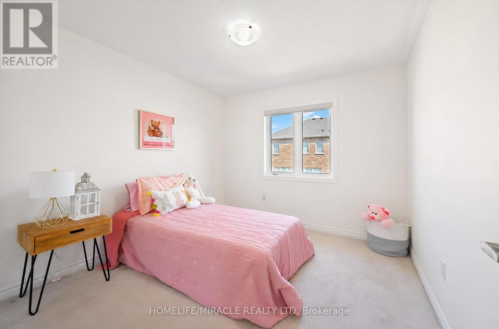 5 Sedgemoor Street, Whitby, Ontario  L1P 0M3 - Photo 37 - E13717520