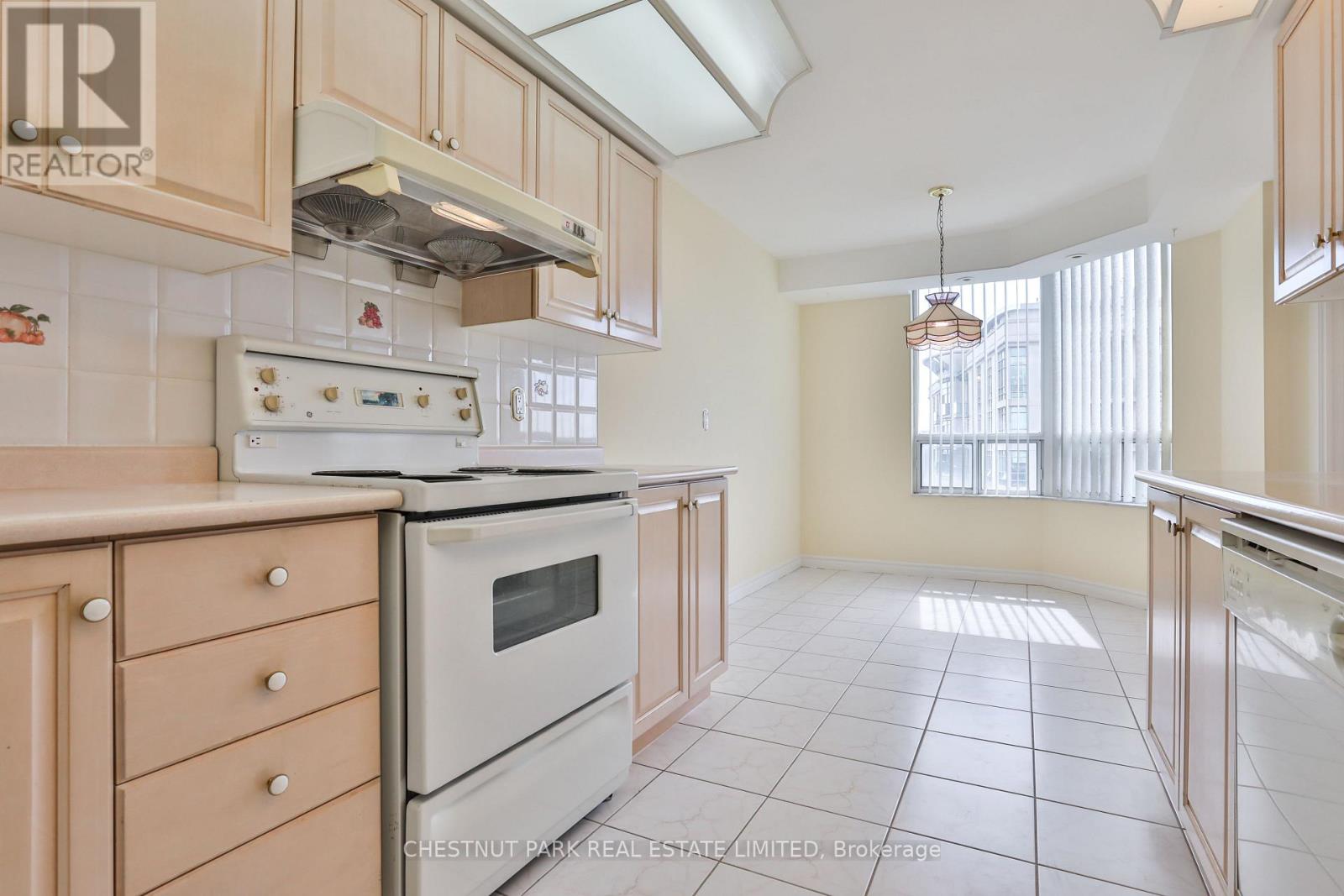2705 - 228 Bonis Avenue E, Toronto, Ontario  M1T 3W4 - Photo 19 - E13717532