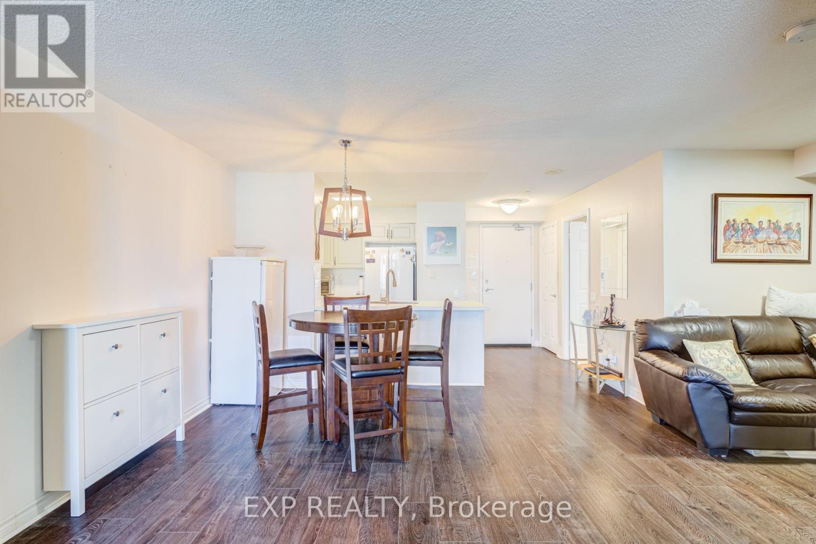 1409 - 8 Mondeo Drive, Toronto, Ontario  M1P 5C7 - Photo 17 - E13717548