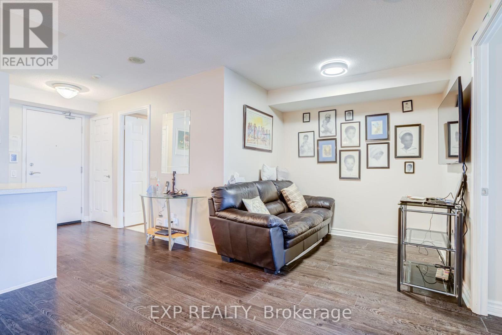 1409 - 8 Mondeo Drive, Toronto, Ontario  M1P 5C7 - Photo 23 - E13717548