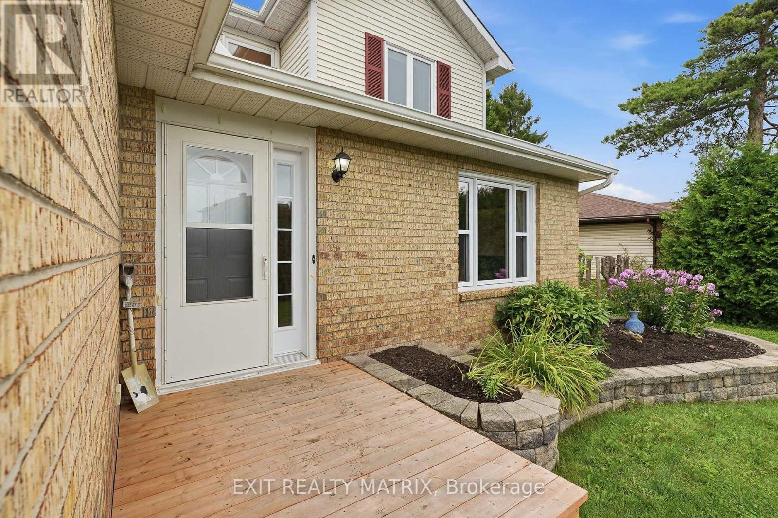 47 Isabelle Street, Casselman, Ontario K0A 1M0 - Photo 2 - X13717334