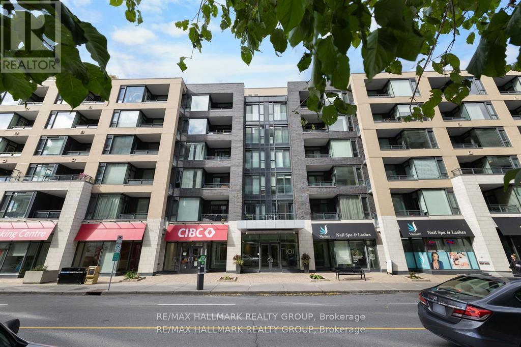 611 - 101 Richmond Road — photo 2