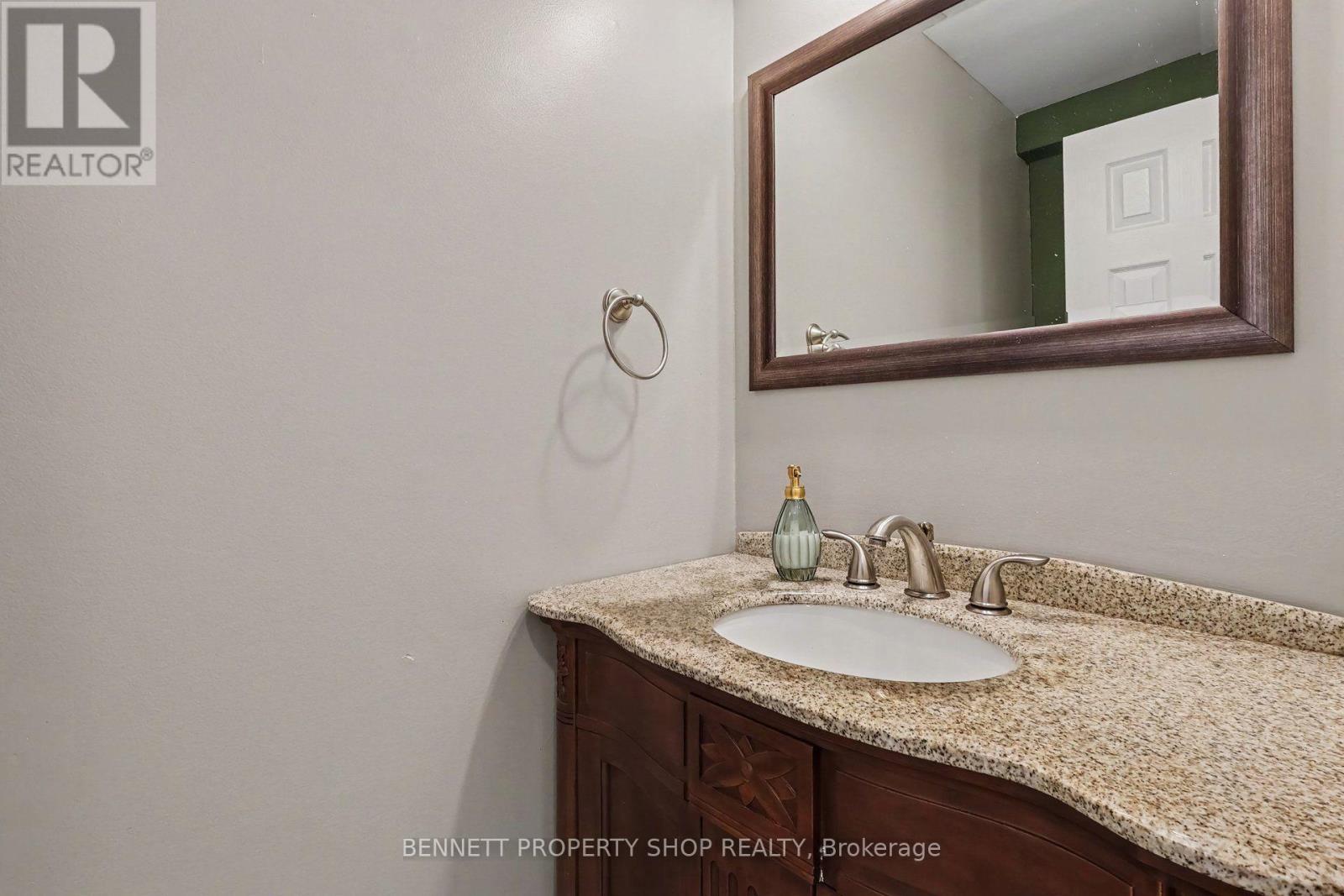 32 - 2300 Ogilvie Road, Ottawa, Ontario K1J 7X8 - Photo 14 - X13717594