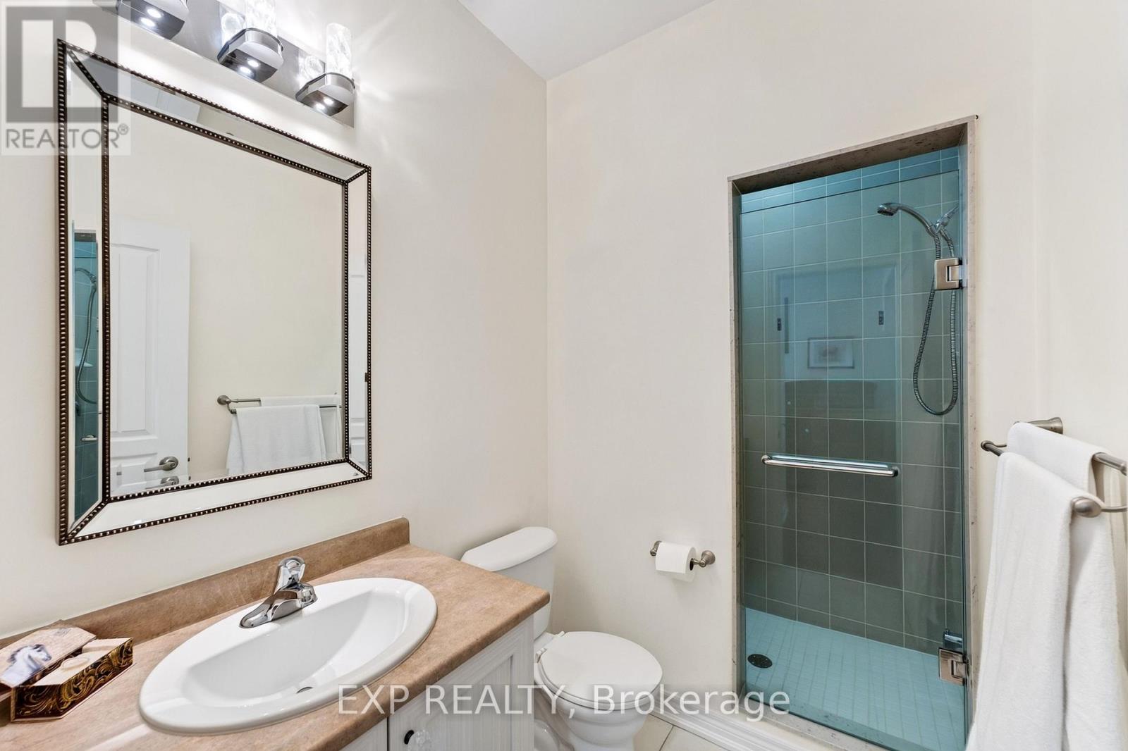 17 Wyndham Circle, Georgina, Ontario  L0E 1R0 - Photo 28 - N13717406