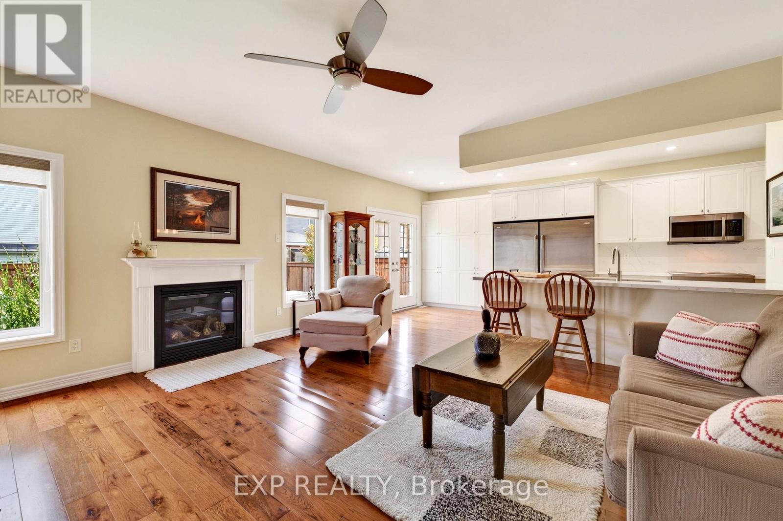 17 Wyndham Circle, Georgina, Ontario  L0E 1R0 - Photo 8 - N13717406