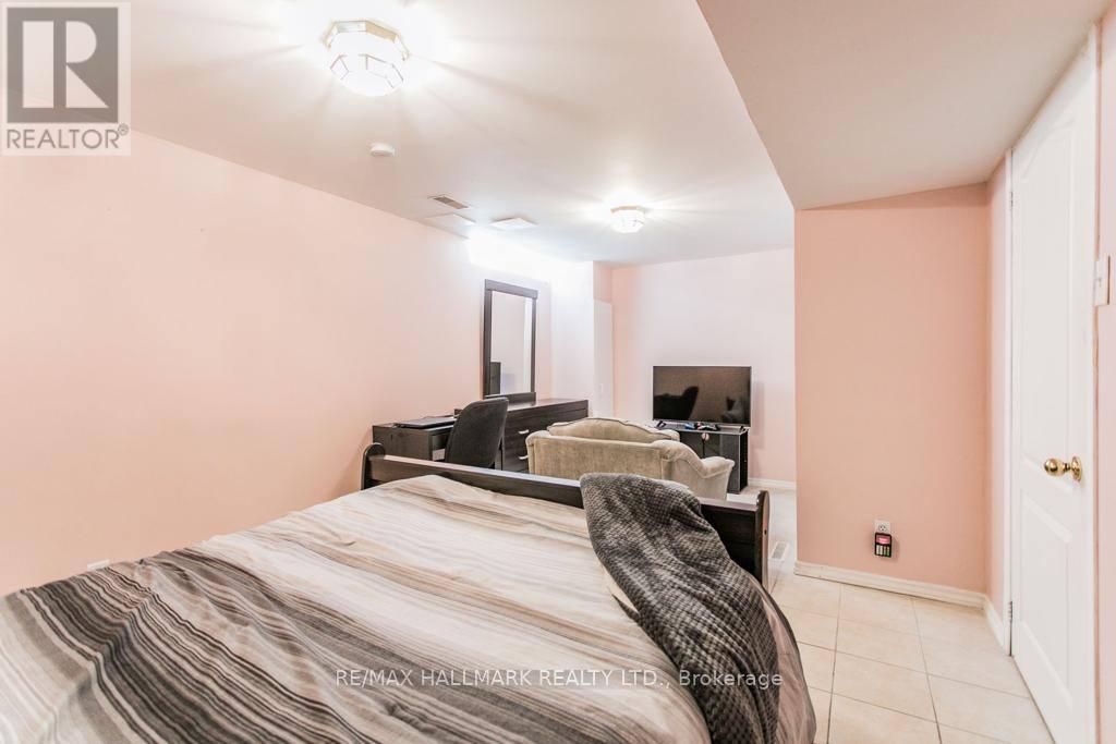 Basement - 49 Nantucket Drive, Richmond Hill, Ontario L4E 3V8 - Photo 5 - N13717534