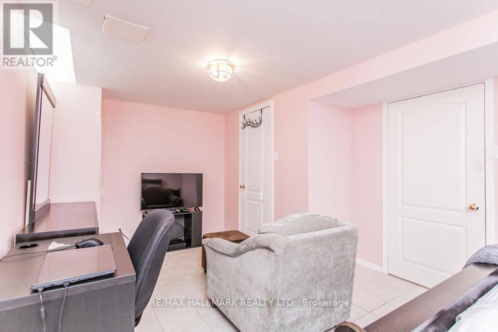Basement - 49 Nantucket Drive, Richmond Hill, Ontario L4E 3V8 - Photo 7 - N13717534