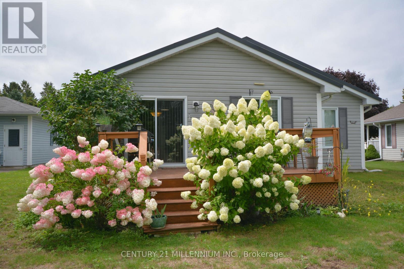 70 Pennsylvania Ave, Wasaga Beach, Ontario  L9Z 3A8 - Photo 24 - S13717344
