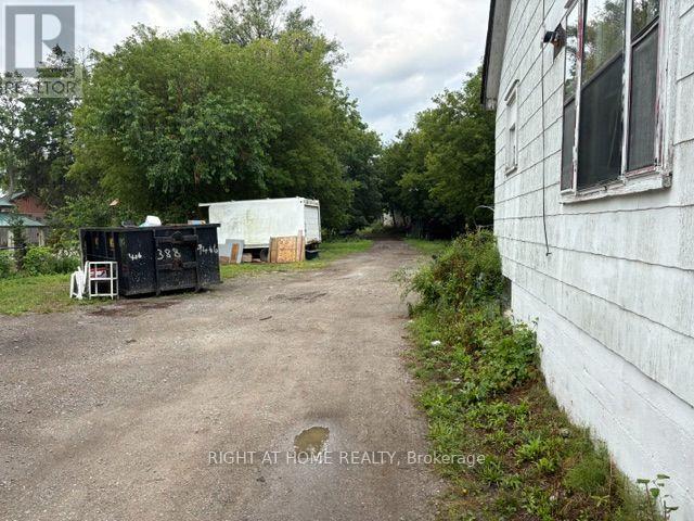 34 Morrish Road, Toronto, Ontario  M1C 1E7 - Photo 3 - E13565092