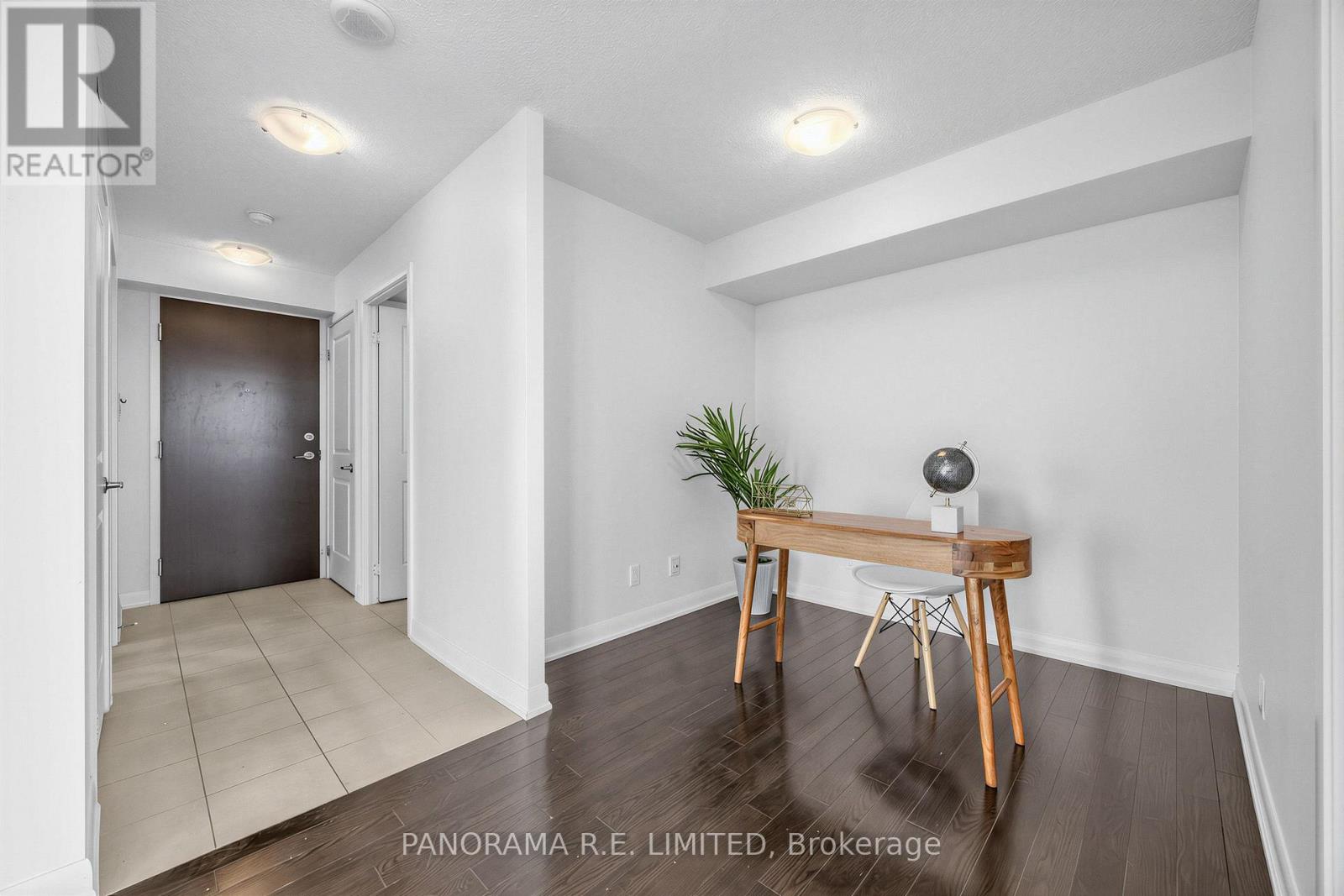 1809 - 205 Sherway Gardens Road, Toronto, Ontario  M9C 0A5 - Photo 13 - W13717320