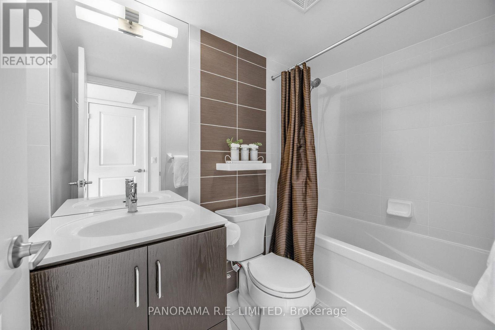 1809 - 205 Sherway Gardens Road, Toronto, Ontario  M9C 0A5 - Photo 16 - W13717320