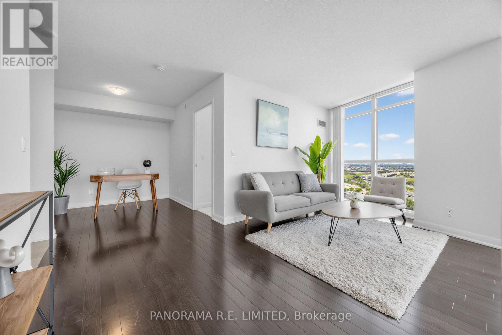 1809 - 205 Sherway Gardens Road, Toronto, Ontario  M9C 0A5 - Photo 4 - W13717320