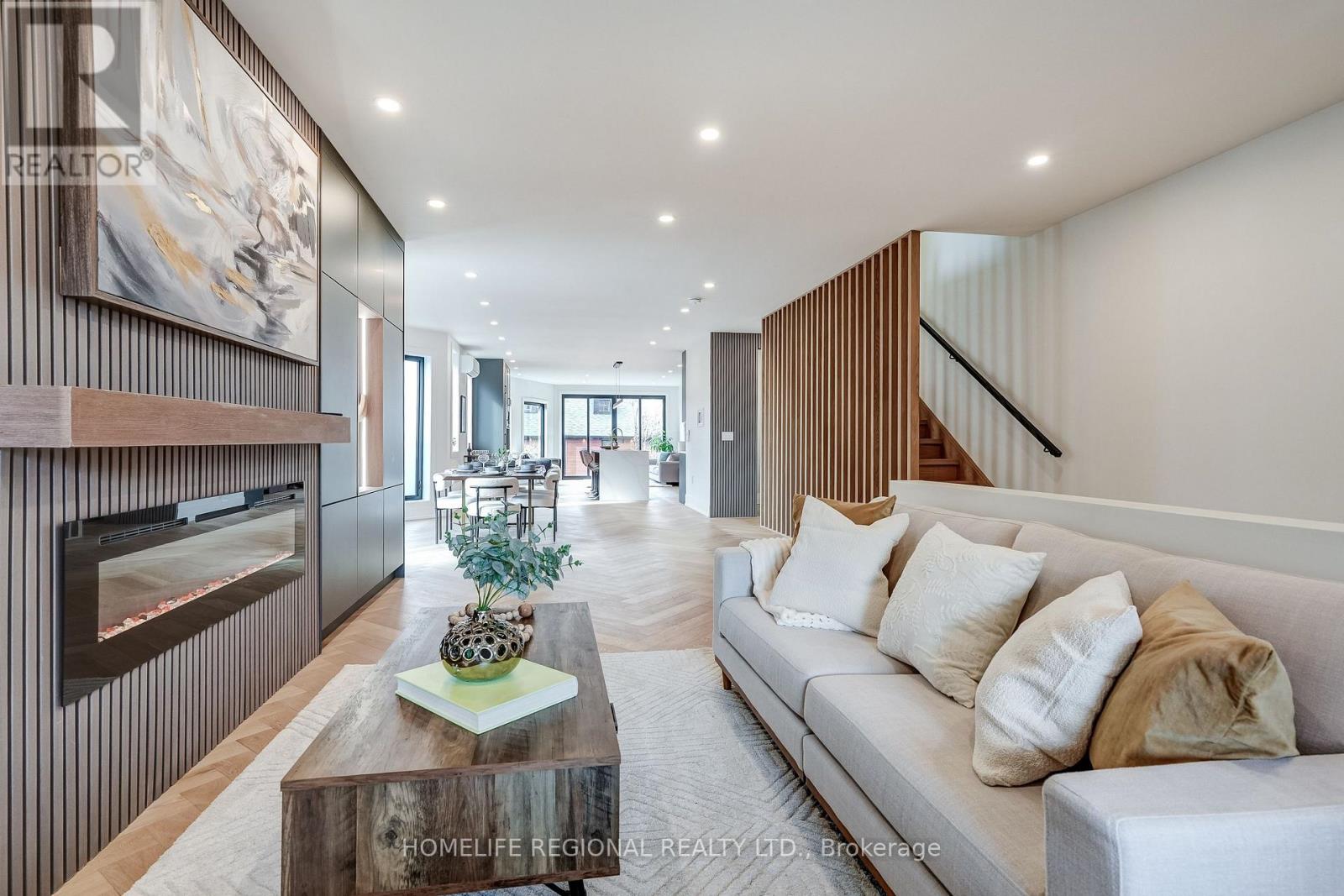 12 Macdonell Avenue, Toronto, Ontario  M6R 2A2 - Photo 3 - W13717360