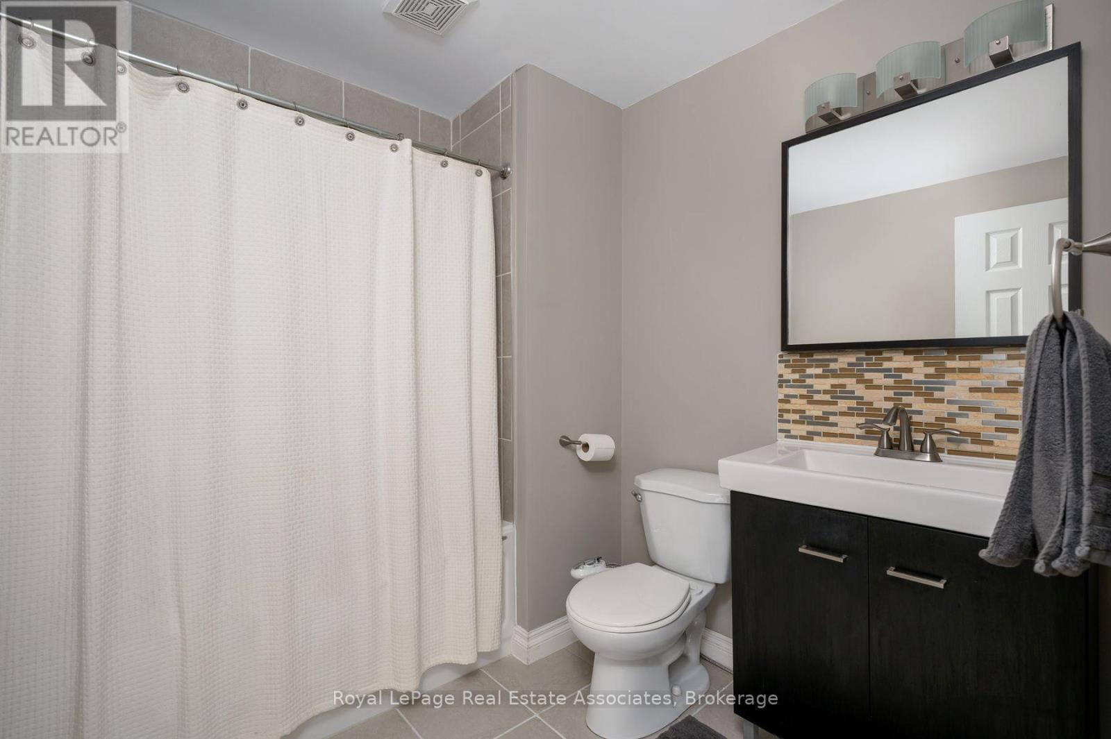 2727 Bucklepost Crescent, Mississauga, Ontario  L5N 1X6 - Photo 29 - W13717386