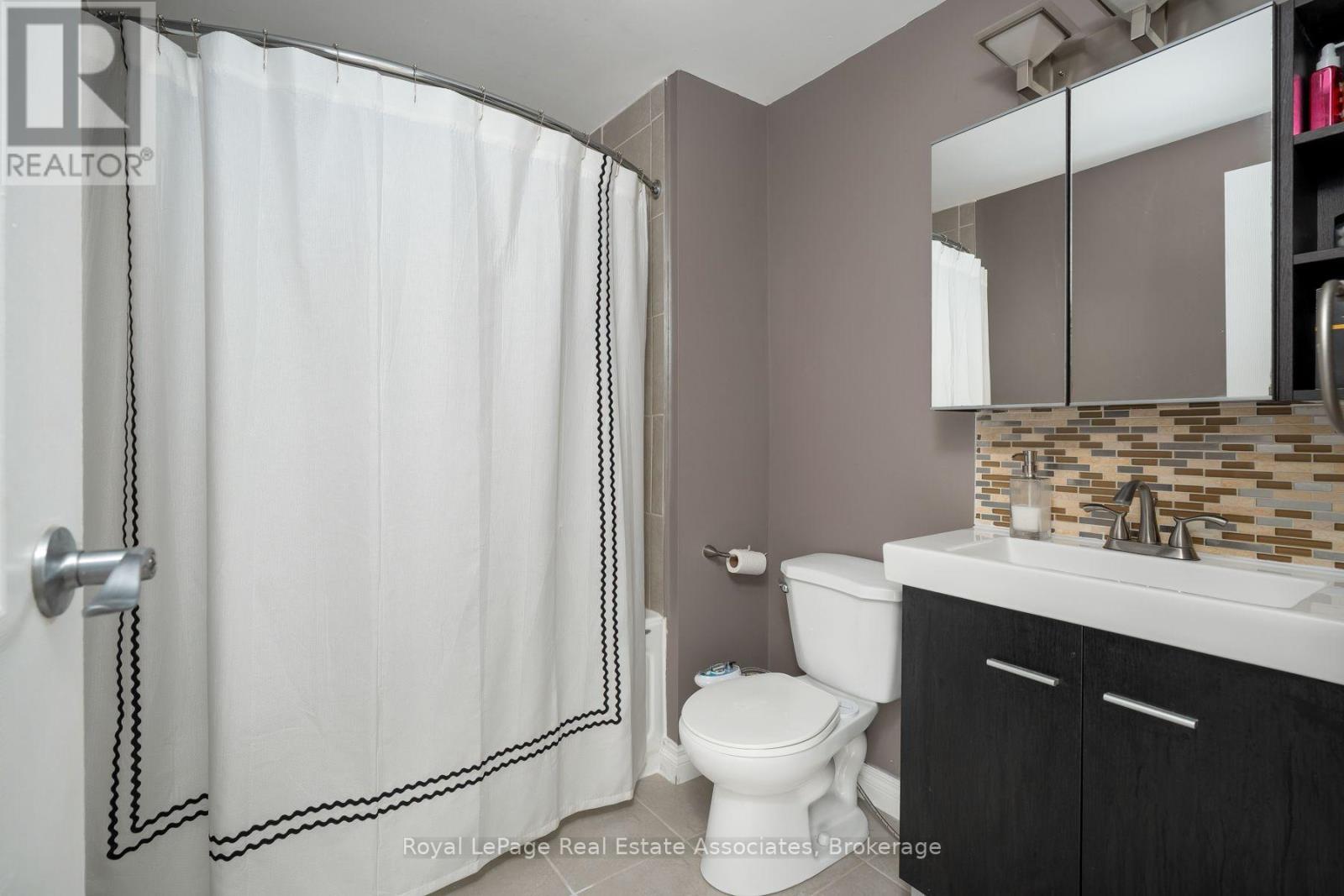 2727 Bucklepost Crescent, Mississauga, Ontario  L5N 1X6 - Photo 33 - W13717386