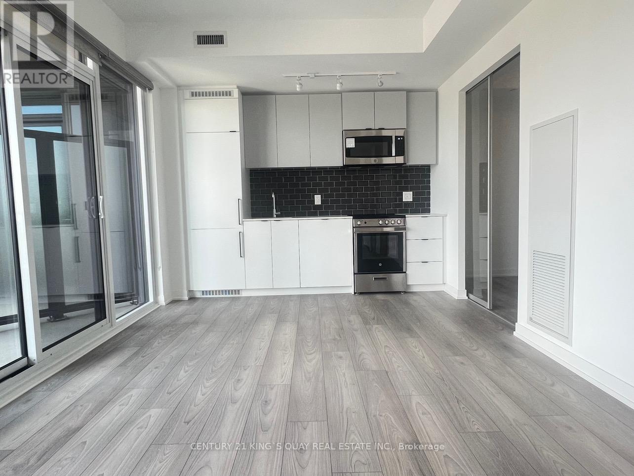 903 - 285 DUFFERIN STREET, Toronto, Ontario