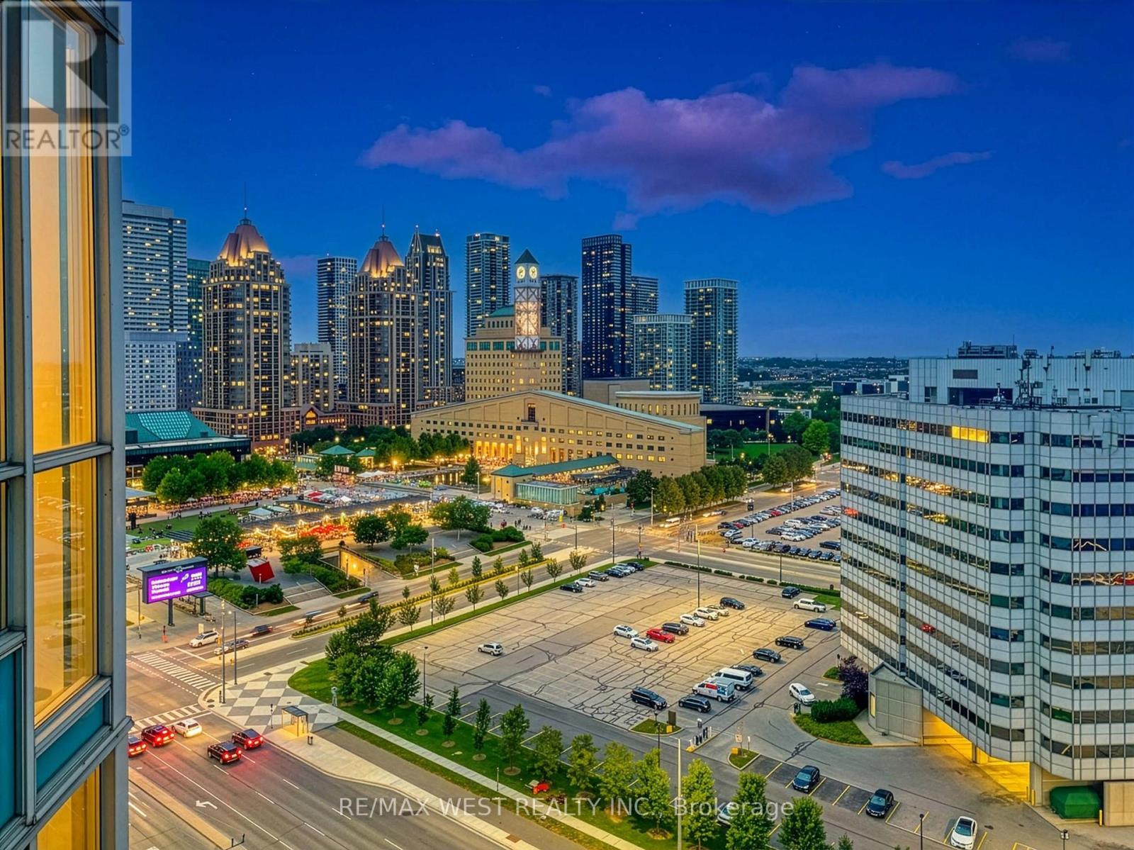 1710 - 220 Burnhamthorpe Road W, Mississauga, Ontario  L5B 4N4 - Photo 25 - W13717428